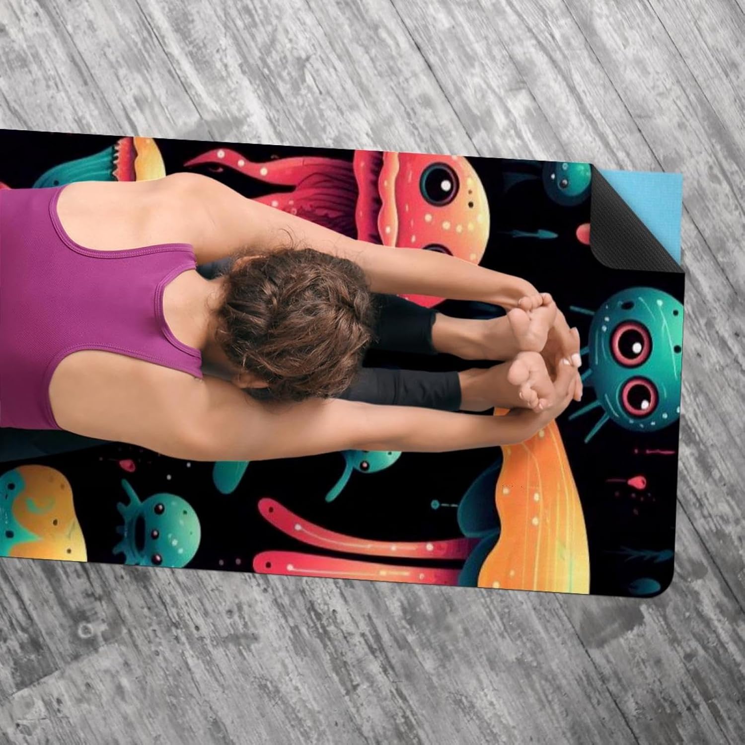 Yoga Towel, Outer Space Alien Pattern Non Slip Sweat Absorbent Hot Yoga Mat Towel for Hot Yoga, Pilates and Fitness - 72.8" x 26.8"