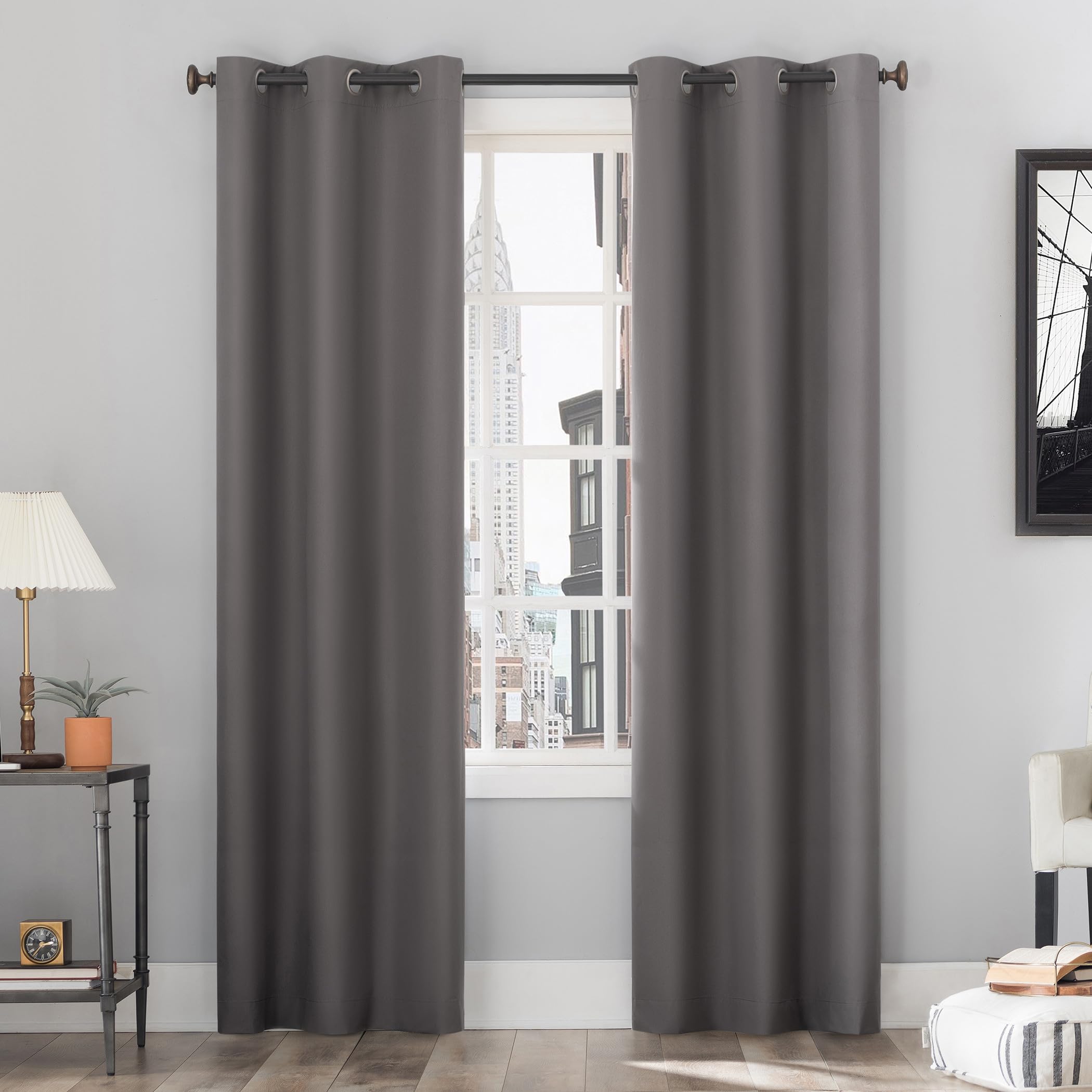 Rideaux occultants gris thermiques de 243 cm pour un sommeil réparateur dans la chambre ou le salon