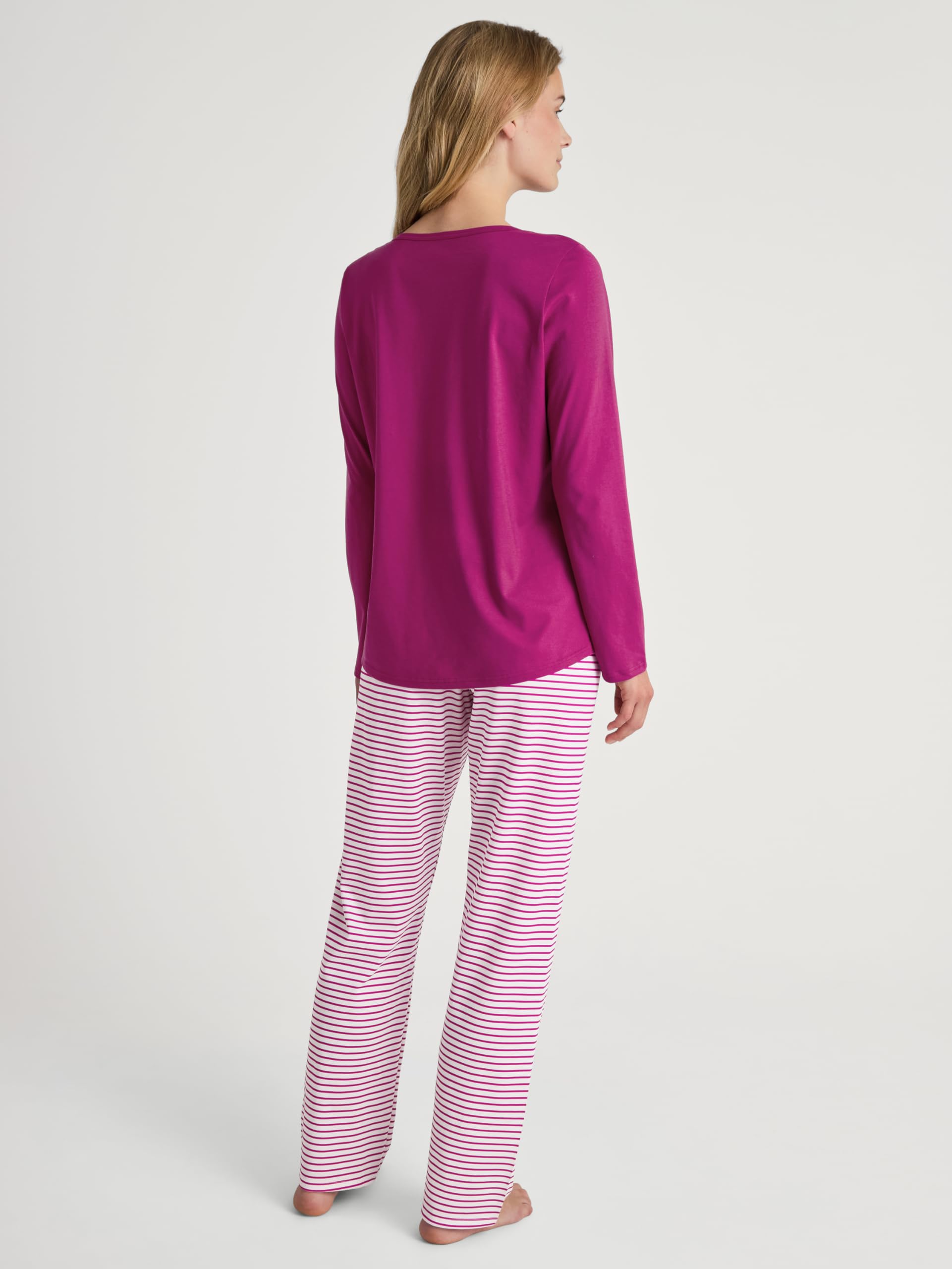 CALIDA Graphic Nights Pyjama Damen | weich und atmungsaktiv, geschmeidiger Single Jersey, klassischer Schnitt für hohen Schlafkomfort, elastischer Hosenbund