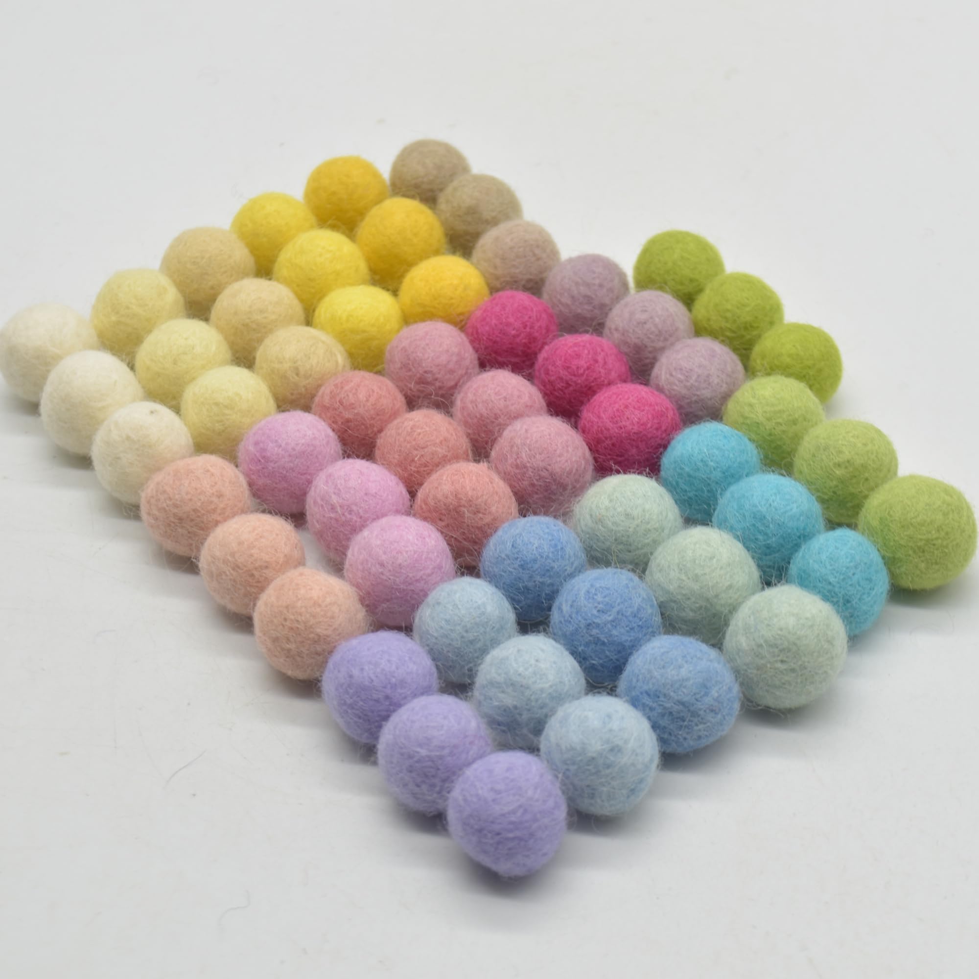 Oriental Direct Light, Pale & Pastel 100% Wool Felt Balls - 2Cm - 100 Felt Balls - Assorted Colours