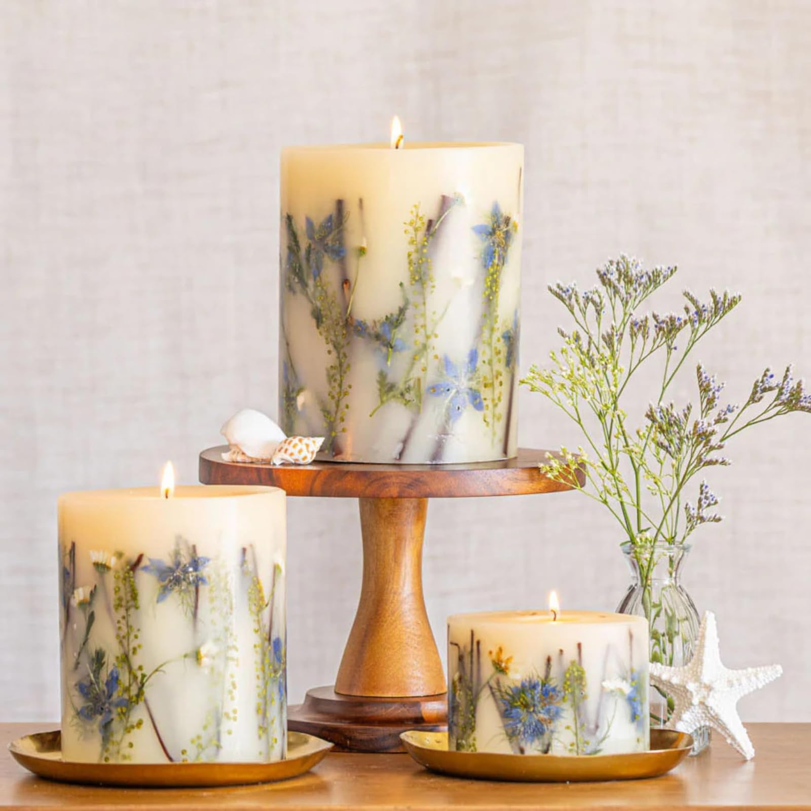Rosy Rings Vela botánica de sal marina, una sola pieza, 4.5 x 5.5 pulgadas, 120 horas de combustión, cera con flores incrustadas florales, aroma costero, decoración de baño, sala de estar, spa, regalo