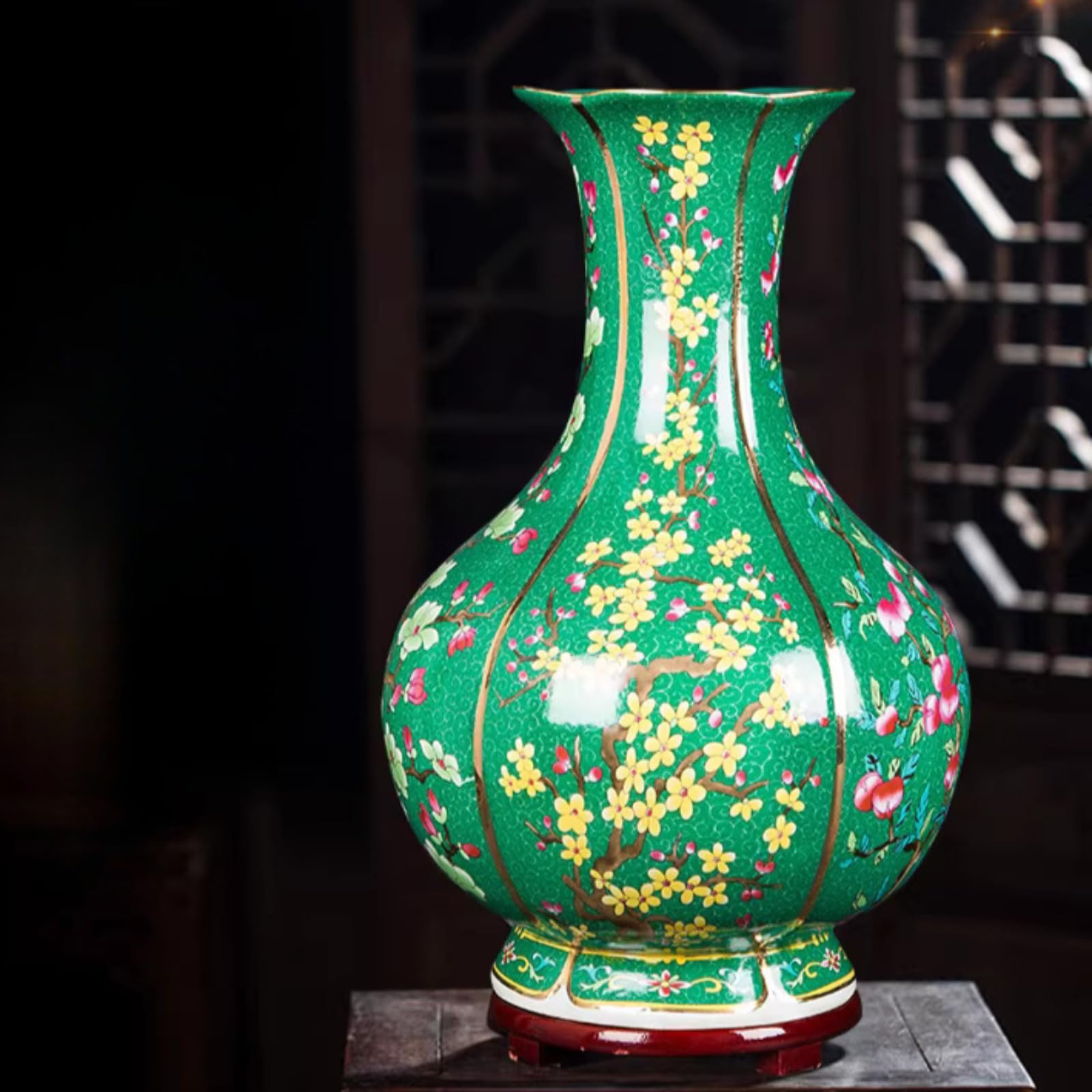 Décoration de la maison poétique grâce au vase en céramique authentique