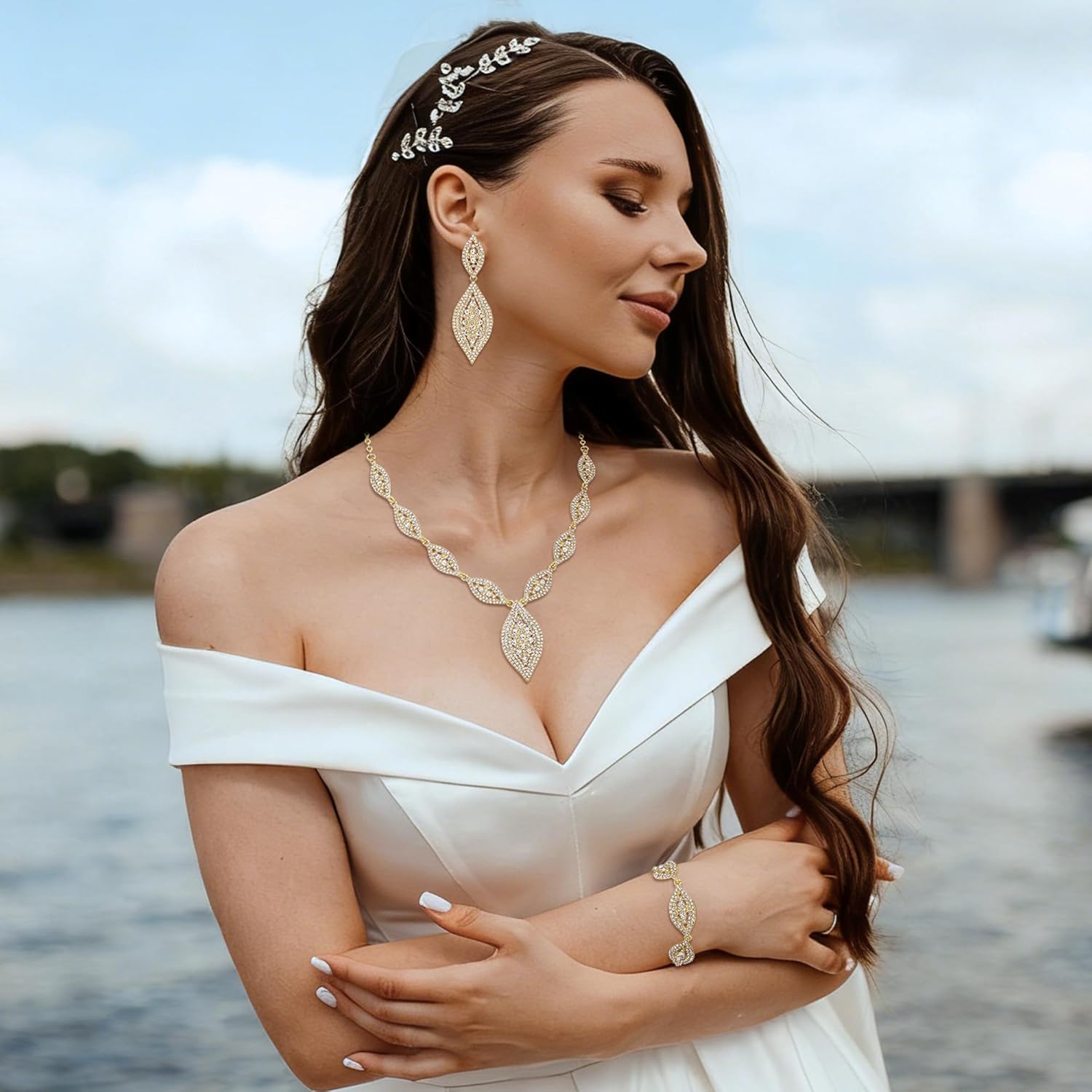 Flyonce Wedding Jewelry Set Rhinestone Crystal Bridal Leaf Necklace Drop Dangle Chandelier Earrings Sets for Women