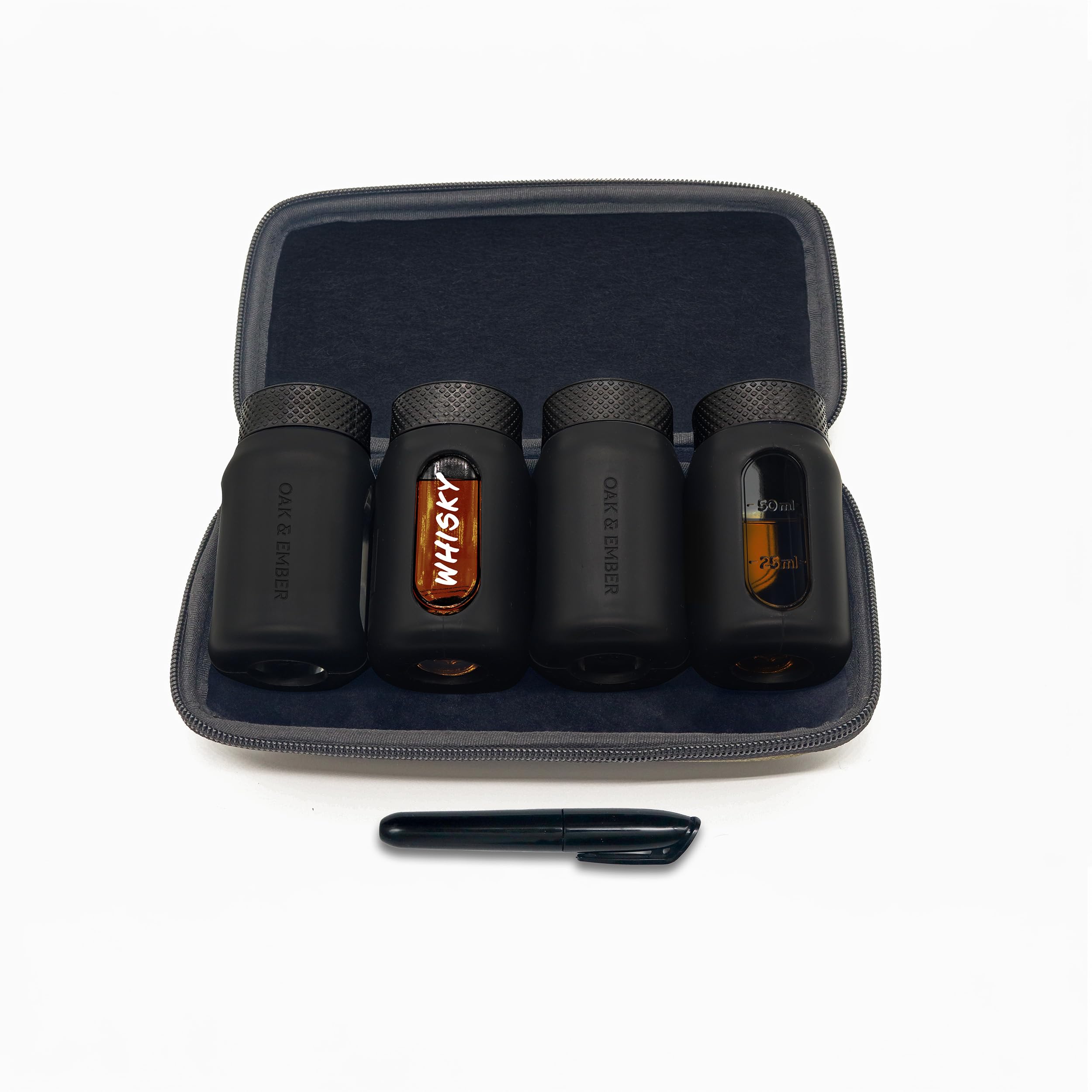 Coffret de voyage à whisky Oak & Ember Flight Flask Traveller II avec 4 flacons et étui étanche