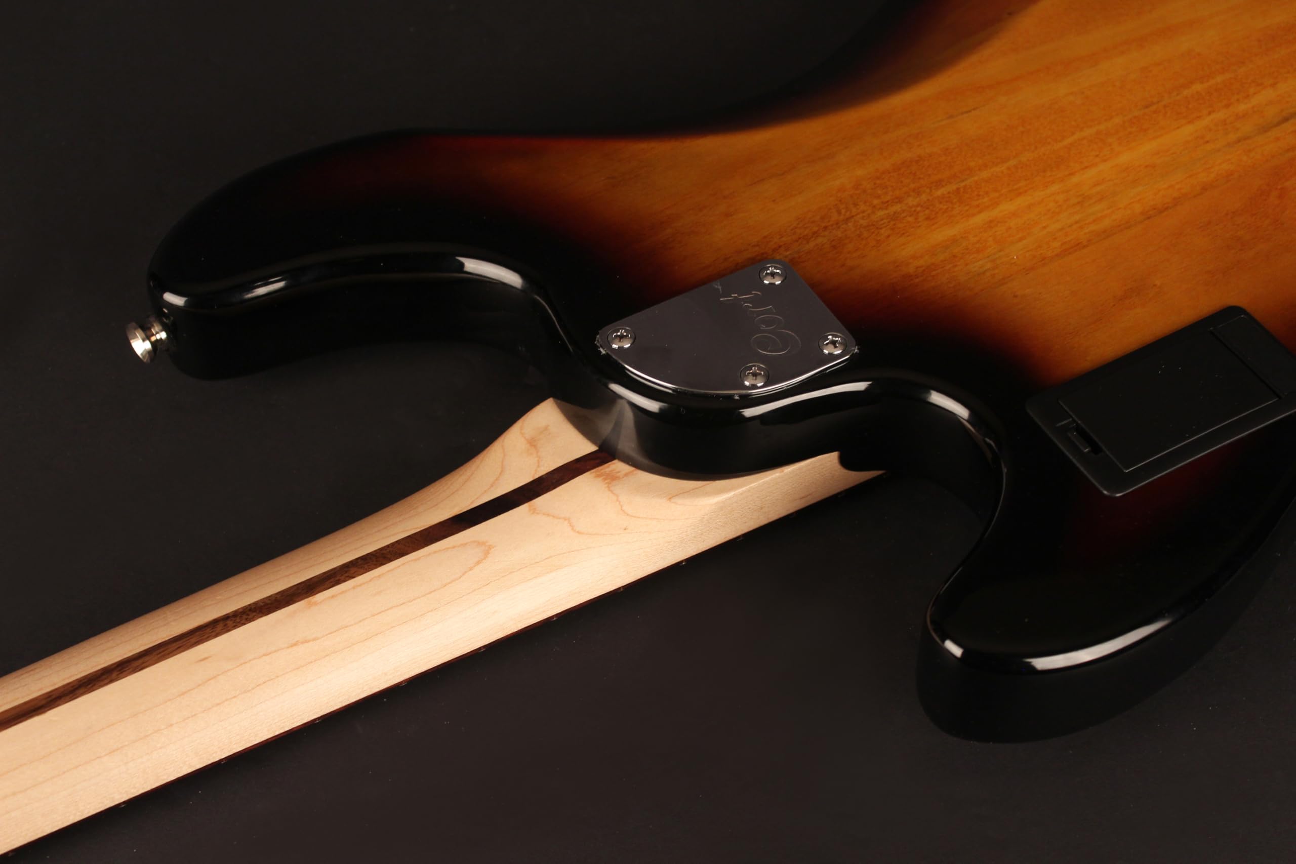 Cort GB34JJ 4-String Electric Bass, JJ Pickups, 3 Tone Sunburst - Image 3