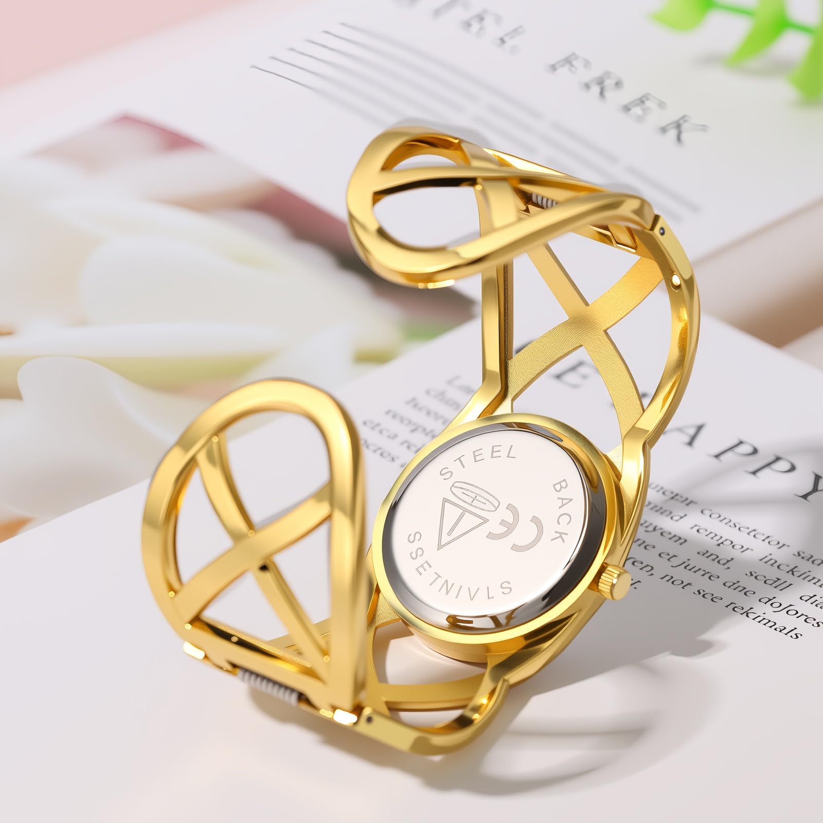 JewelryWe Reloj de pulsera gruesa para mujer: reloj de pulsera abierta de acero inoxidable en tono dorado, esfera analógica de cuarzo fácil de leer con números romanos con detalles de circonita cúbica