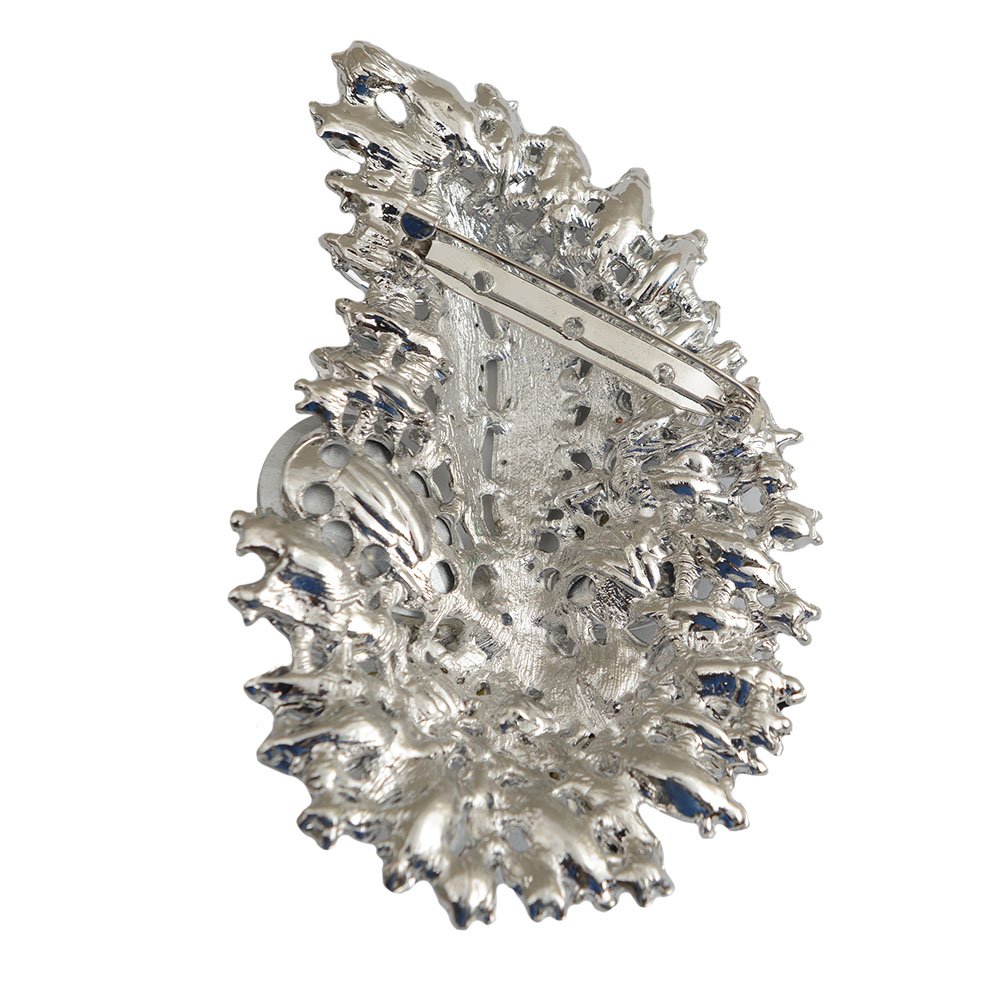 Elegant Pearl Brooch Pin for Women