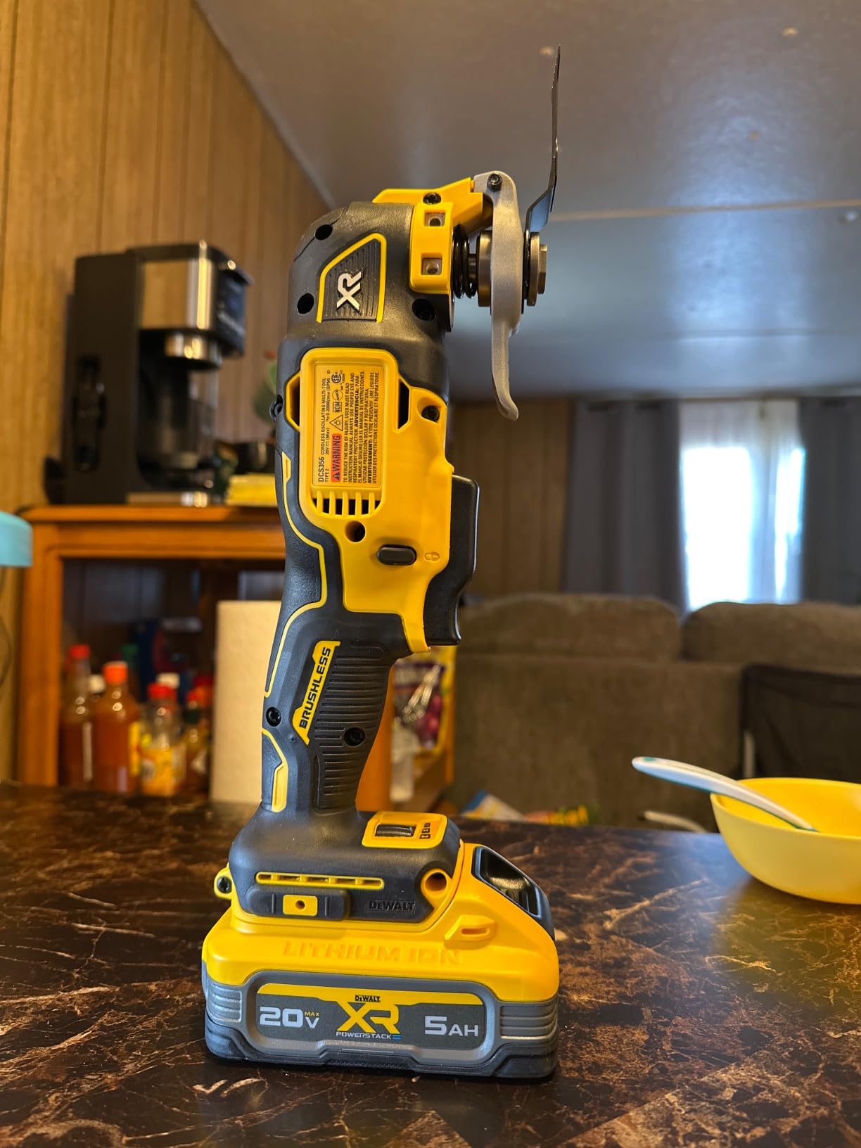 20V MAX* XR® Brushless Cordless 3-Speed Oscillating Multi-Tool (Tool Only) photo review
