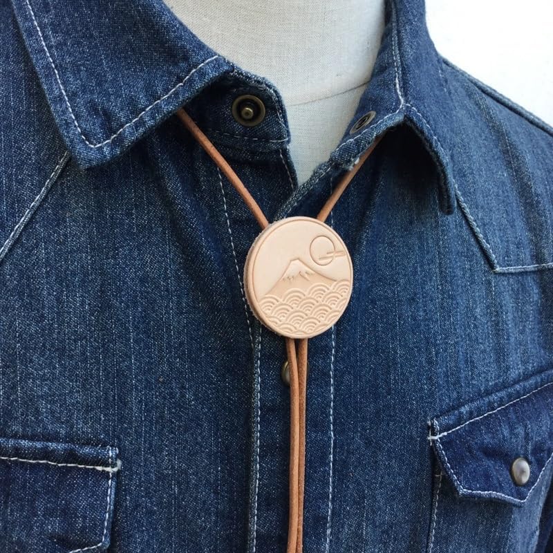 Japanese Art Mount Fuji Bolo Tie for Men Women, Embossed Gold Tone Landmark Medallion, Nature Inspired Light Tan Faux Leather Cord Necktie