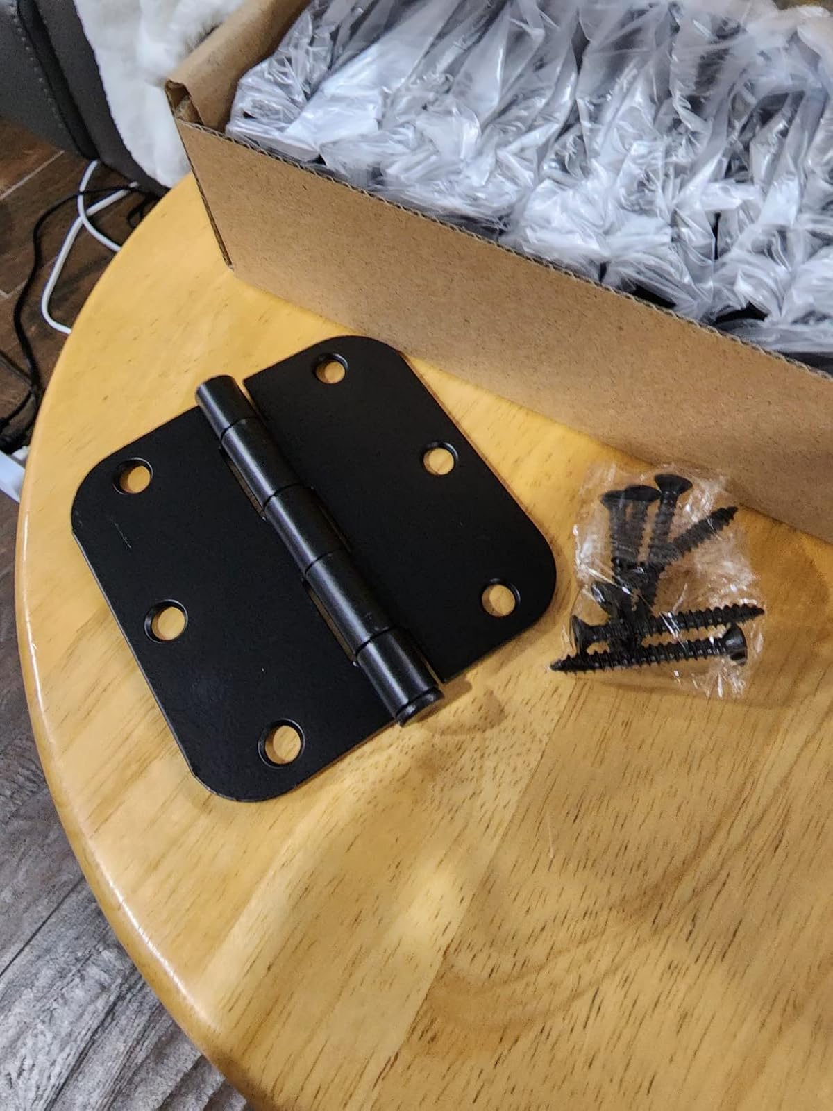 3.5" Door Hinges, 5/8" Radius photo review