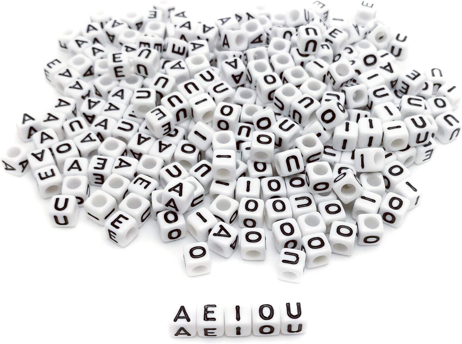 Amaney 250pcs Vowel Letter Beads Square A E I O U 6×6mm White Cube Acrylic Beads for Jewelry Making Bracelets Necklaces Each 50 Pieces