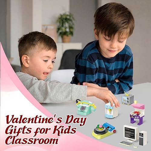 Miniatura 6 de Regalos del día de San Valentín para niños, aula y fiesta, paquete de 24 bloques de construcción de electrodomésticos y tarjetas de San Valentín,