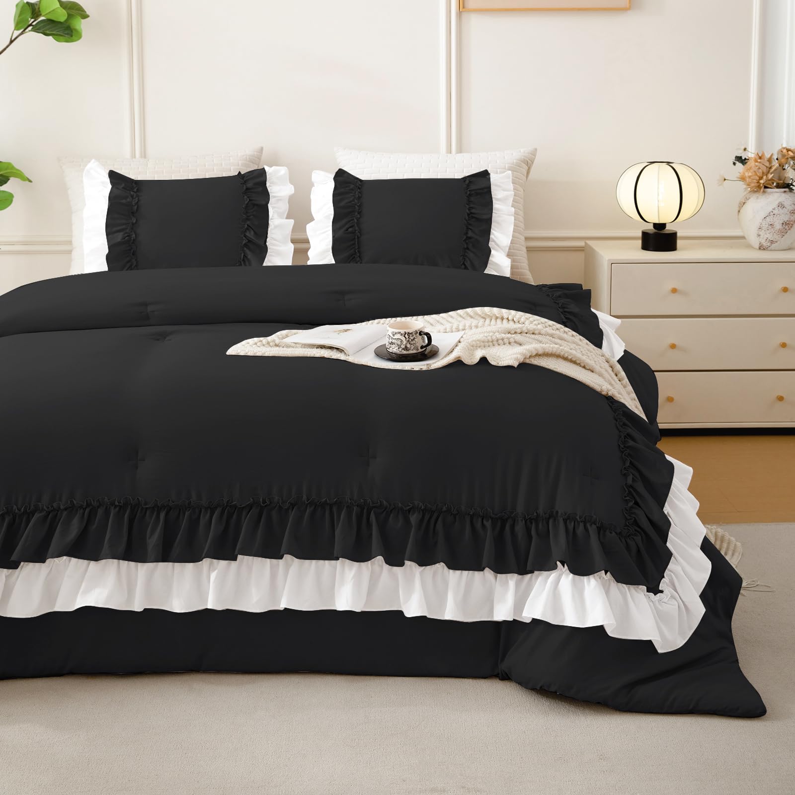 QSH Black White Ruffle Comforter King Size,3PCs Farmhouse Shabby Boho Chic Ruffled Bedding Comforter Set King French Country Bed Comforter Set Ultra Soft Microfiber Lightweight Vintage Rustic Bedding
