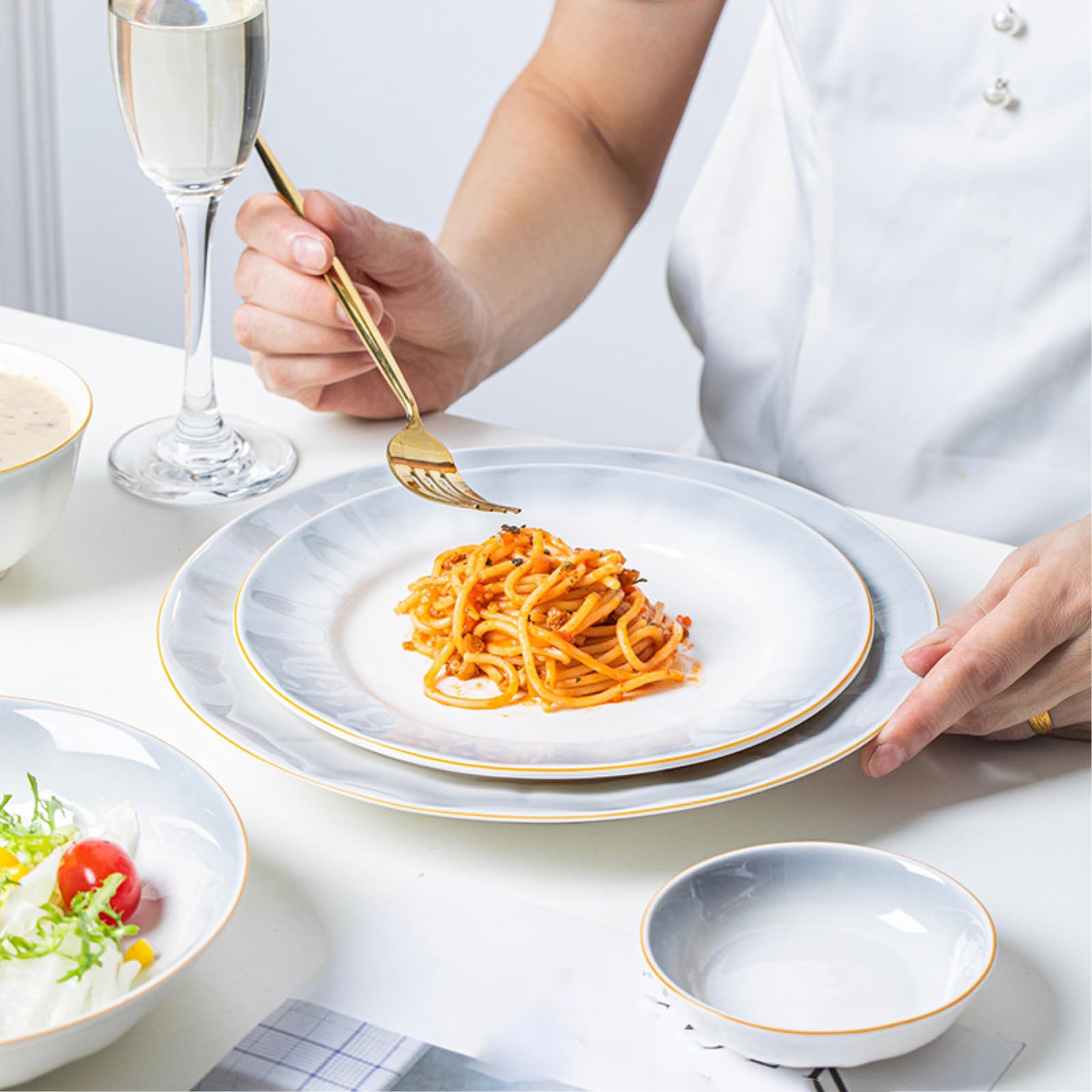 Servizio da tavola dipinto grigio sfumato in stile europeo