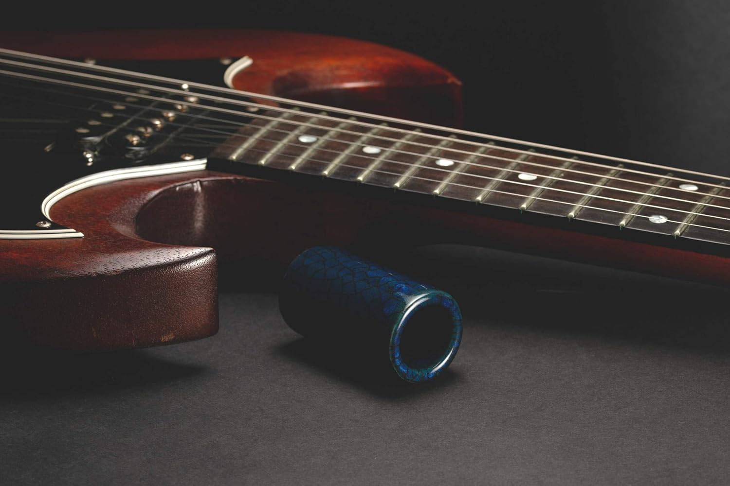 Handmade Ceramic Guitar Slide – Warm Tone, Smooth Feel – Artisan Finish – Made in Small Batches – Midnight (Short)
