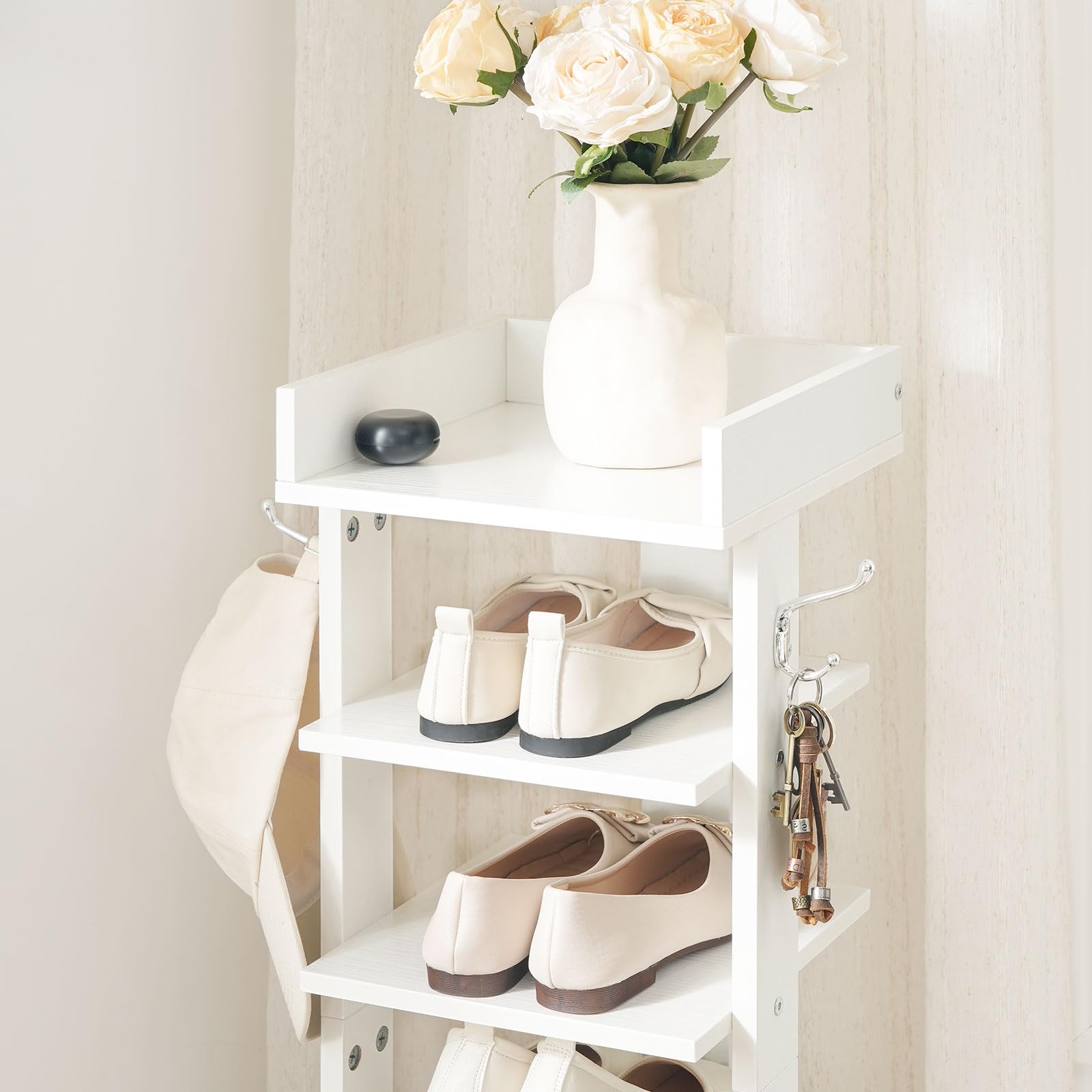 HOOBRO Zapatero, Zapatero Estrecho, Mueble Zapatero de 9 Niveles, Estante Zapatero con 2 Ganchos, Ahorro de Espacio, para Entrada, Salón, Dormitorios, Blanco EWT81XJ01G2