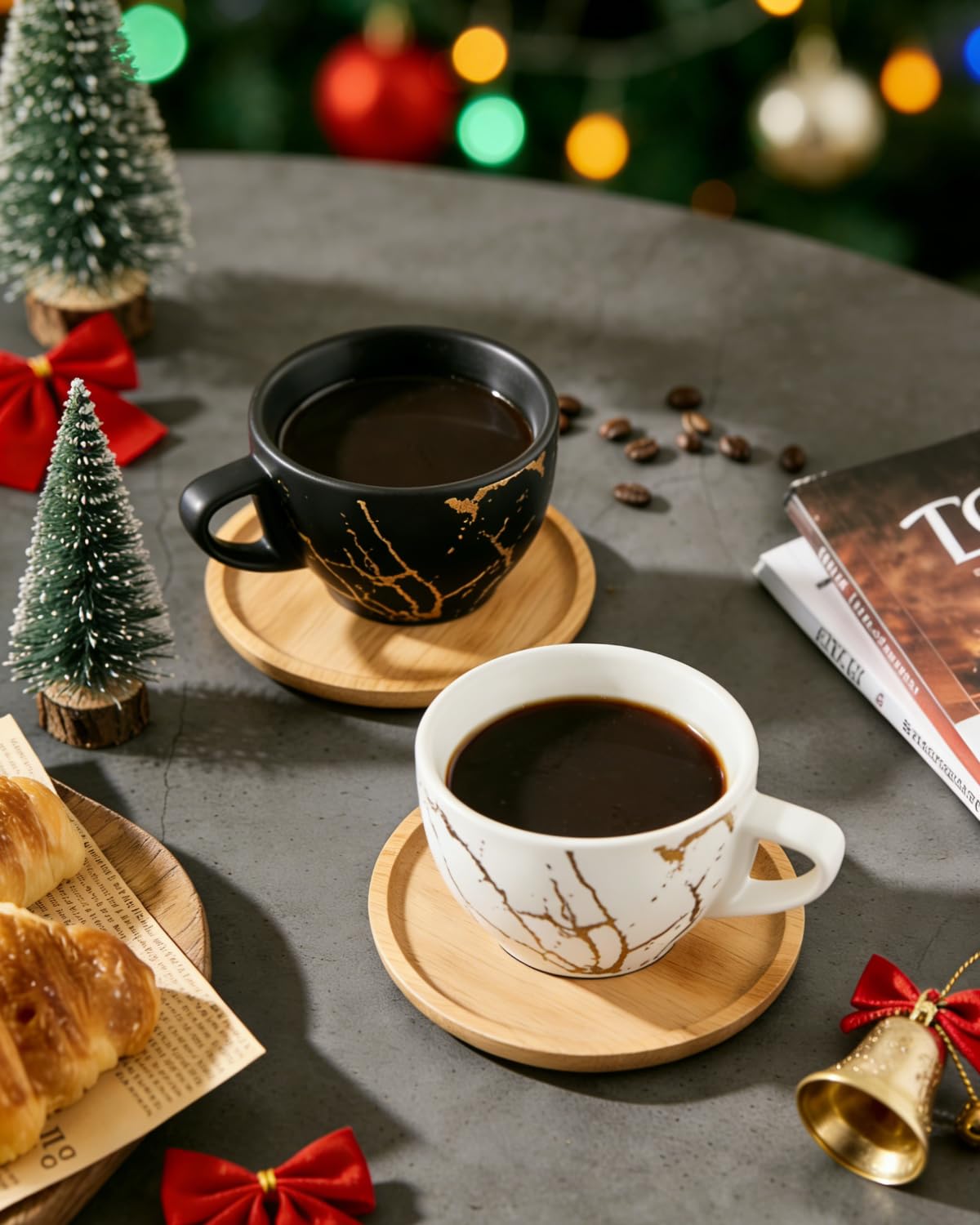 HOME DECOR Taza de café de porcelana con soporte de metal, tazas de café de cerámica de 8 onzas para americano, latte, café moca y té, juego de 4, dorado y negro, 1339-4BK
