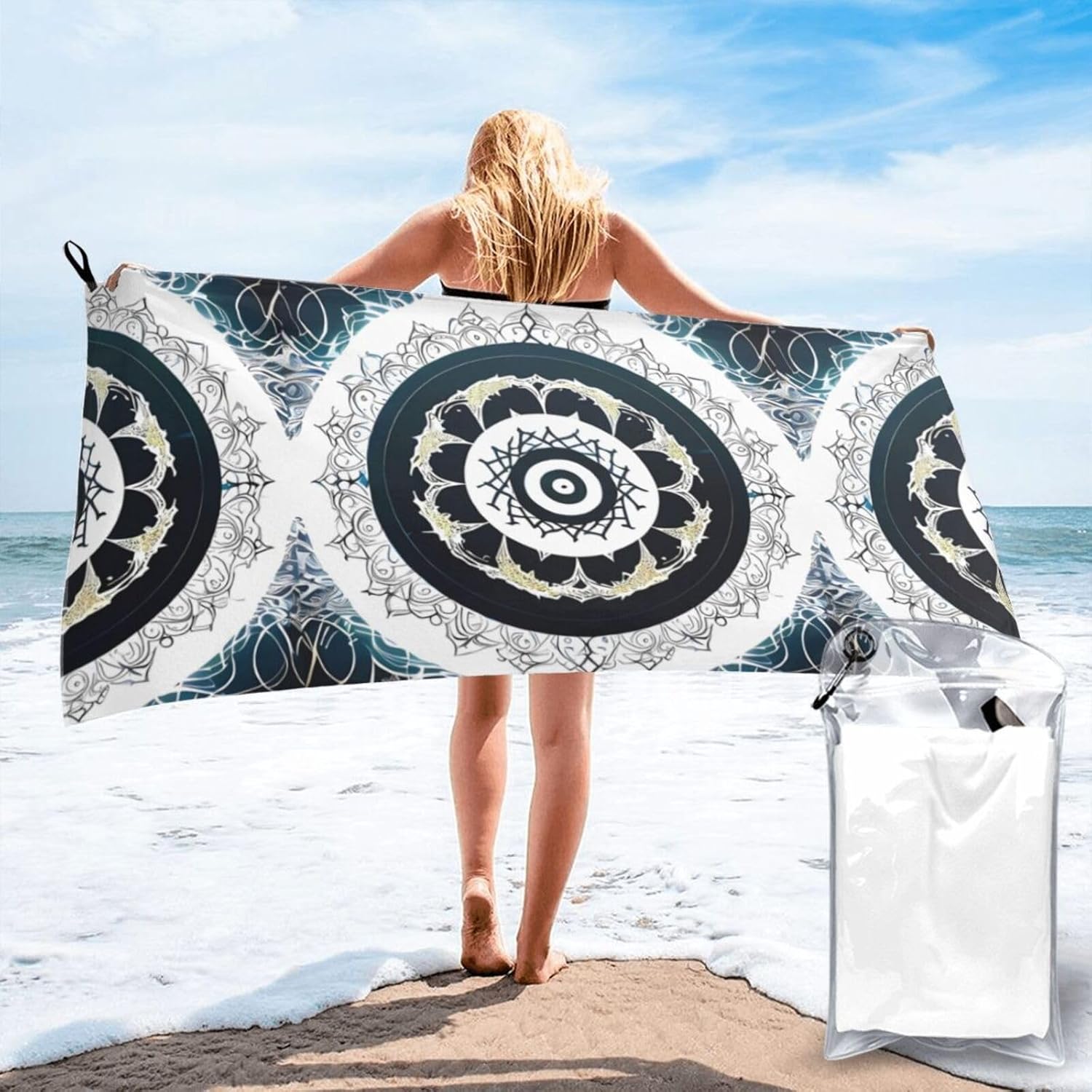 Black and White Round Totem Printed Microfiber Travel Towel,Camping Towel,Quick Dry,Soft Lightweight for Gym,Hiking,Yoga,Backpacking