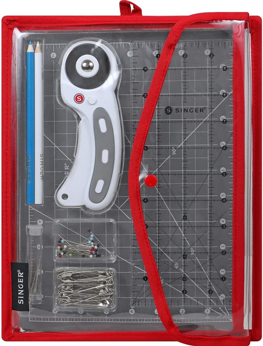 SINGER Learn to Quilt Sewing Kit for Beginners and Adults with Rotary Cutter, Cutting Mat, Acrylic Ruler, and More
