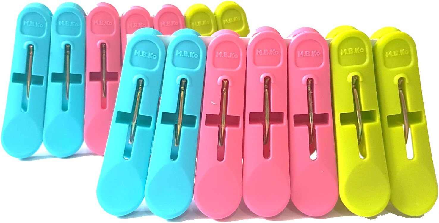 14 Pack Non Slip Plastic Clothes Clips Laundry Clothesline Hanging Drying Socks Pants Underwear Towel Clips (Medium Size)