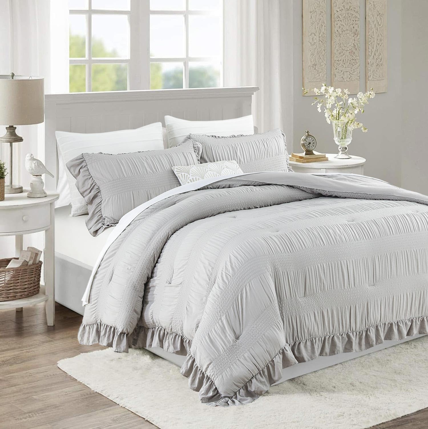 Grey Comforter Queen Size Seersucker Design with Ruffled Edges, Ultra-Soft Grey Bedding Set Queen Size 3 Piece Set, Down Alternative Light-Weight Comforter Set(Grey,90"x90")