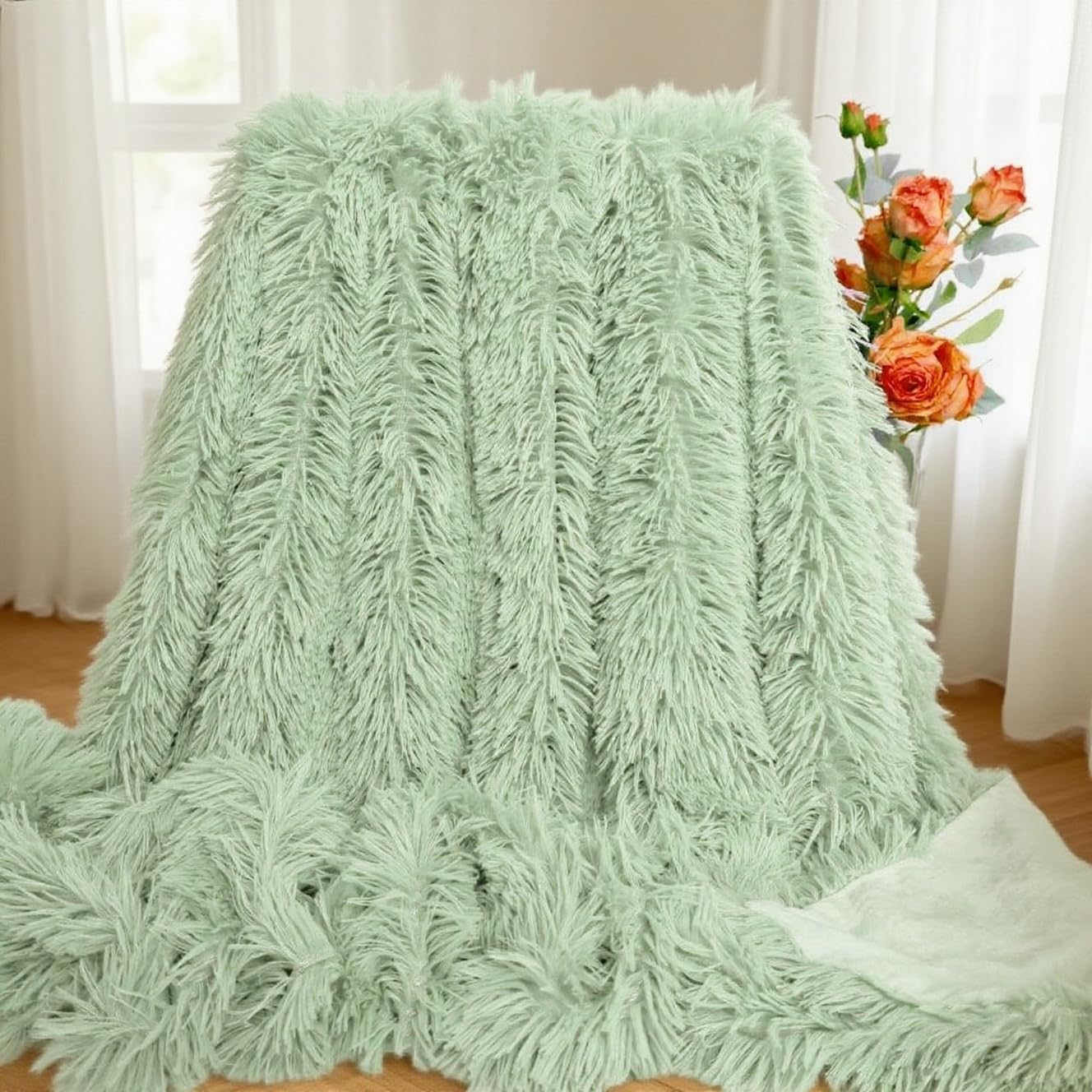 Ultra Soft Plush Blanket – Cozy Furry Throw for Bed, Sofa & Couch – Warm Fuzzy Fur Quilt – Luxurious Green Blanket (51x63 Inches) - Image 2