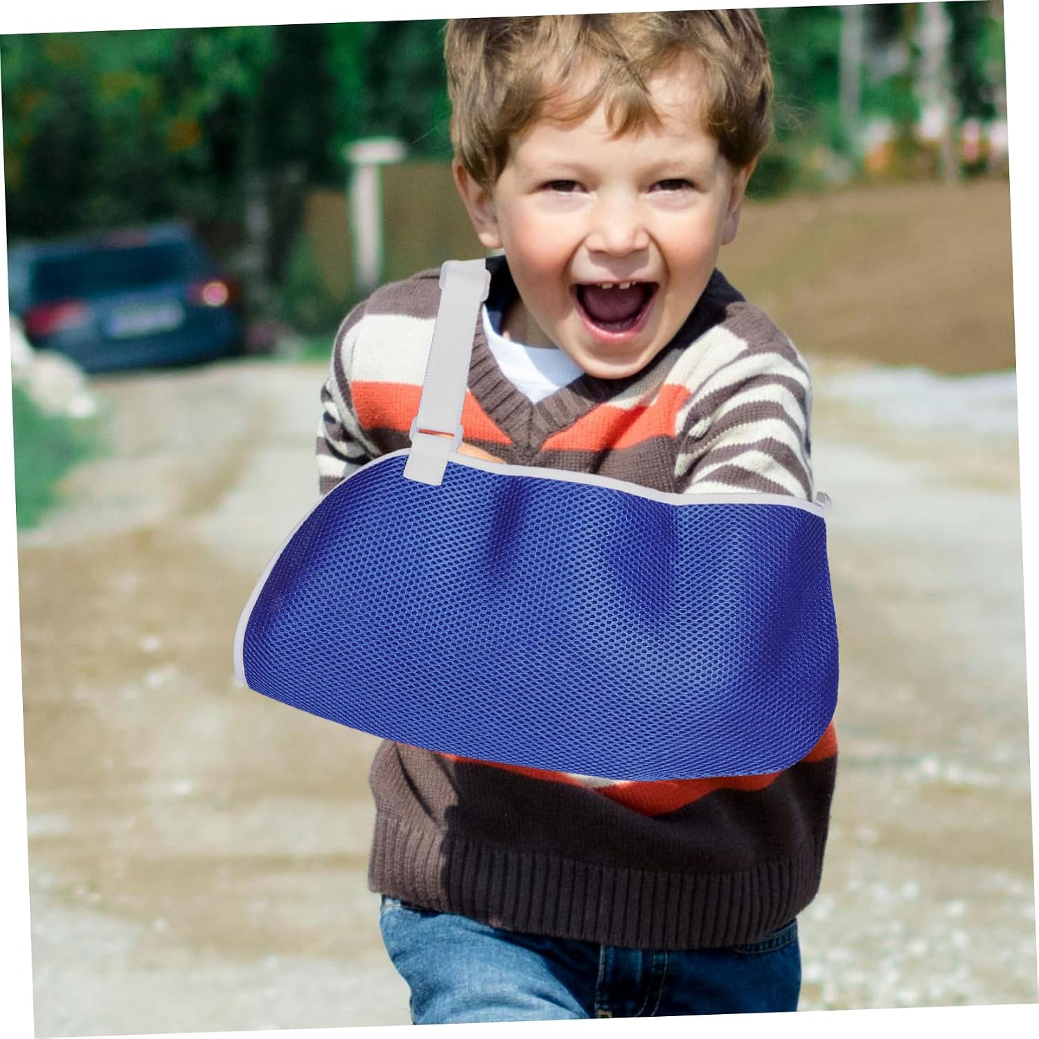 Shoulder Immobilizer Arm Sling for Boy Girl Support for Broken Arm Elbow and Wrist Injuries Breathable Mesh Design for Comfort and Stability