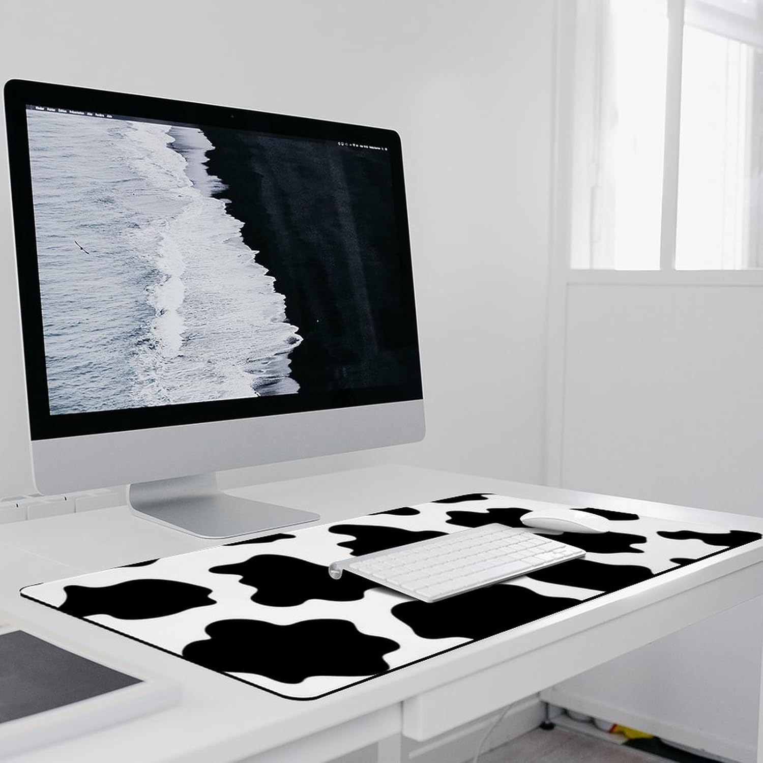 Black White Milk Cow Spots Print Pattern Fashionable Anti Slip Table Mat, Waterproof Mouse Protection Pad 40x90cm