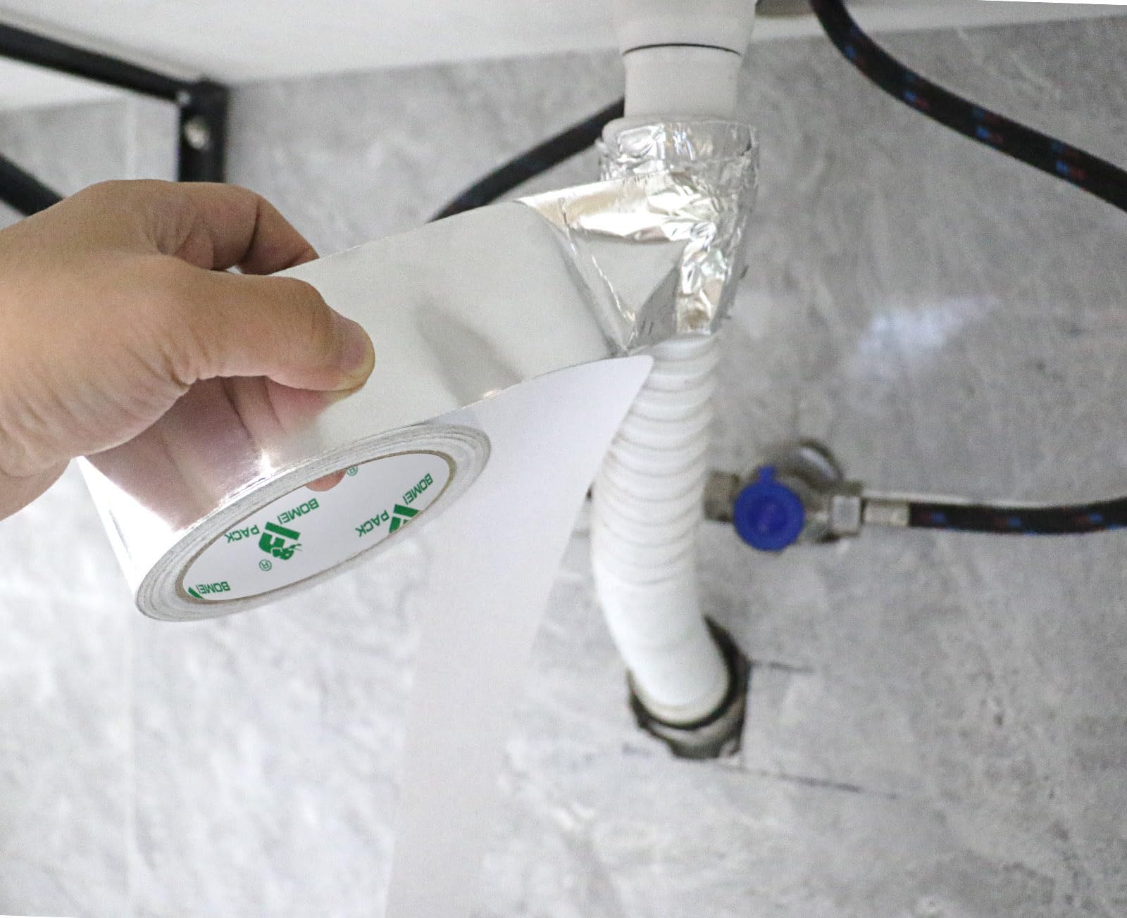 BOMEI PACK Banda adesiva in alluminio, 4 rotoli da 50 mm x 50 m, nastro autoadesivo in alluminio, impermeabile e resistente al calore, per sigillare, riparare e isolare