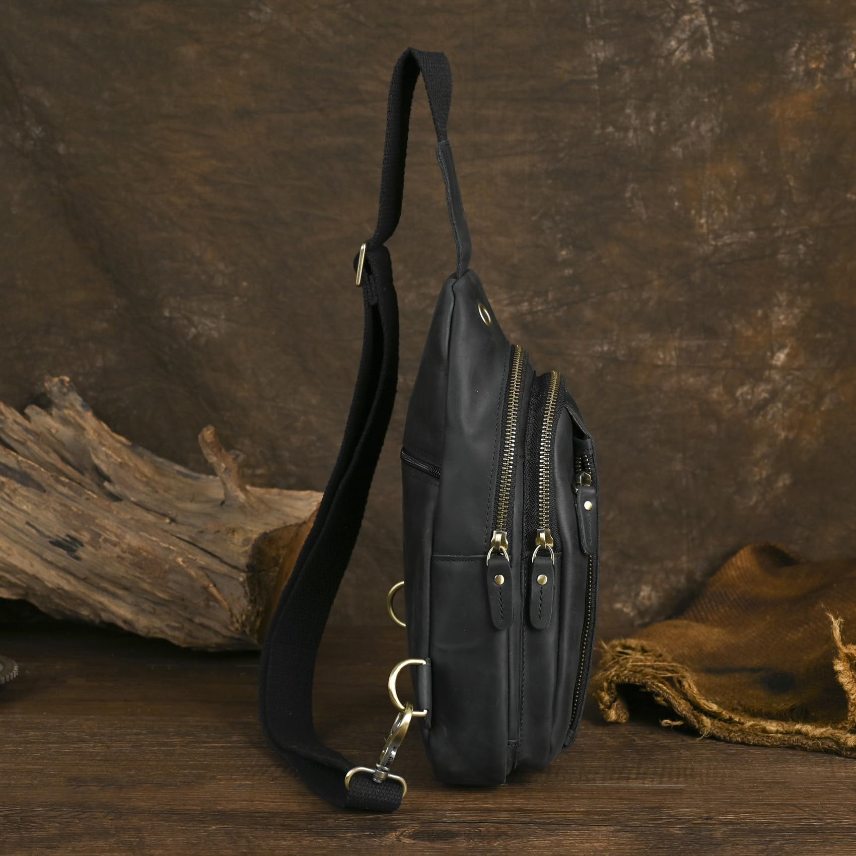 Le'aokuu Sac Poitrine Hommes Sacoche à Bandoulière Vintage en Cuir Véritable Voyage