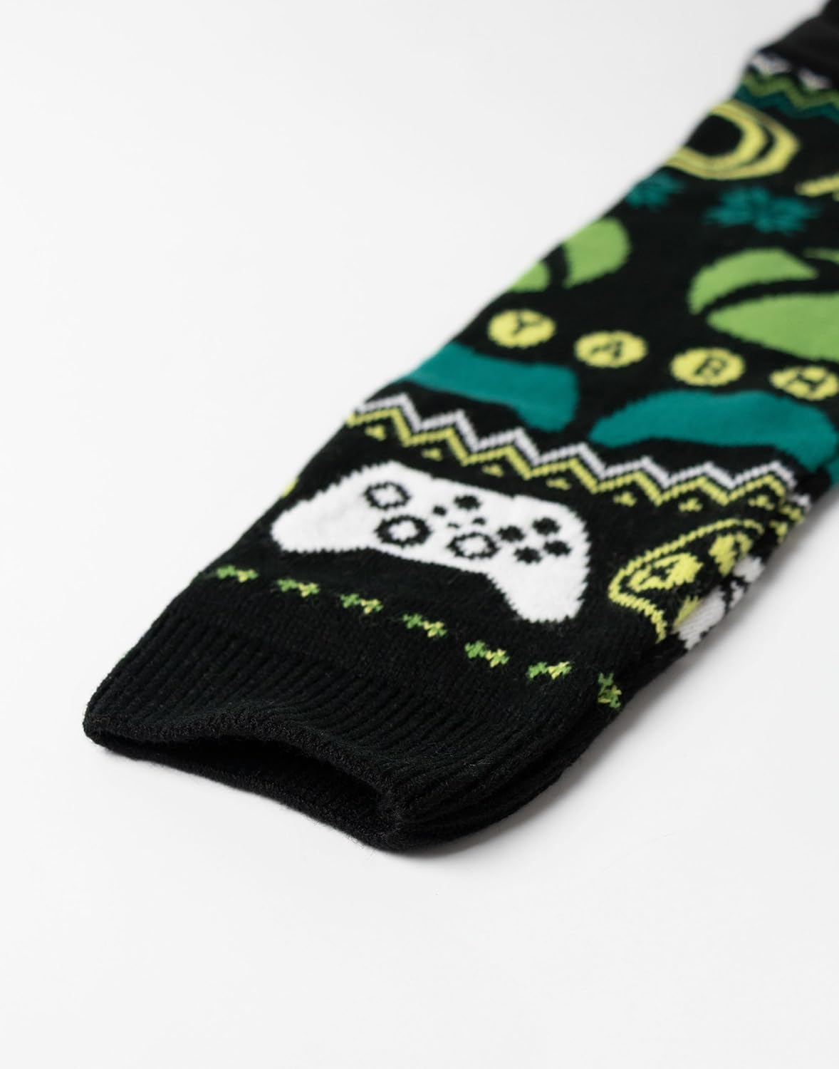 Xbox Boys Logo Christmas Jumper | Classic Crew Neck Long Sleeve Top | Festive Gaming Wear for Kids