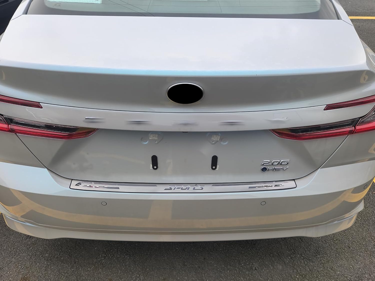 GZBFTDH Chrome Trunk Sill Trim Guard Accesories for Toyota Camry 2018-2025, Rear Bumper Topper Protector Cover Scuff Plate