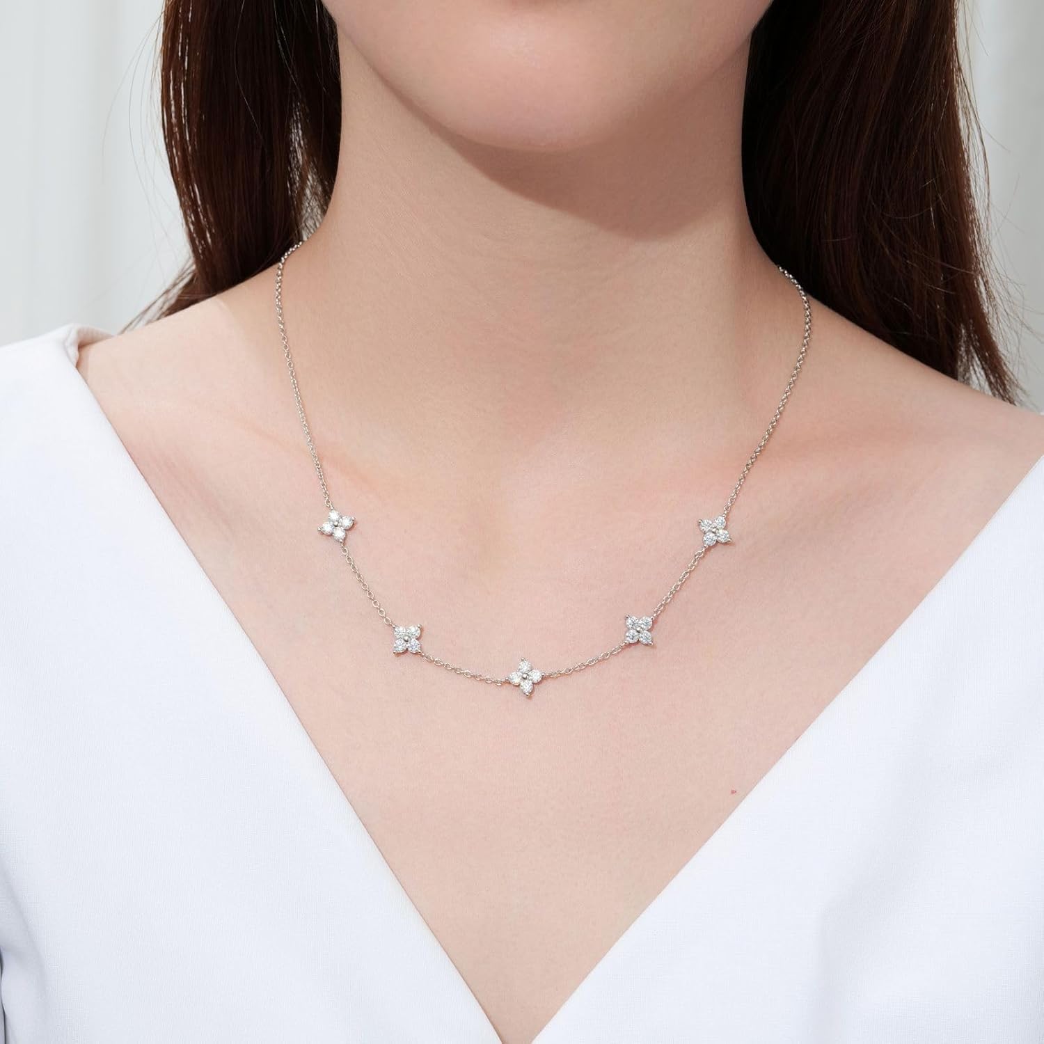 Moissanite Necklace for Women, Four-leaf Clover Lab Created Diamond Pendant, 18K White Gold Plated 925 Sterling Silver Necklace, Gifts for Women Wife Mom Jewelry, 18+2inch - Image 2