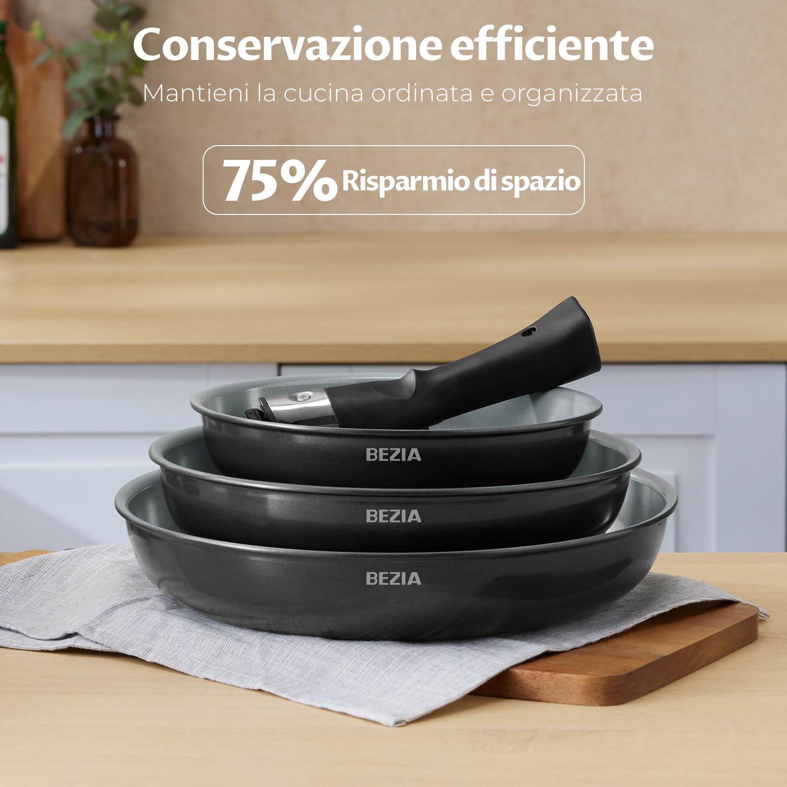 BEZIA Set 3 Padelle Antiaderenti Ceramica a Induzione con Manico Removibile | Padelle per Camper e Cucina Piccola, Impilabili, Adatte al Forno 240°C, Senza PFAS, 20-24-28 cm