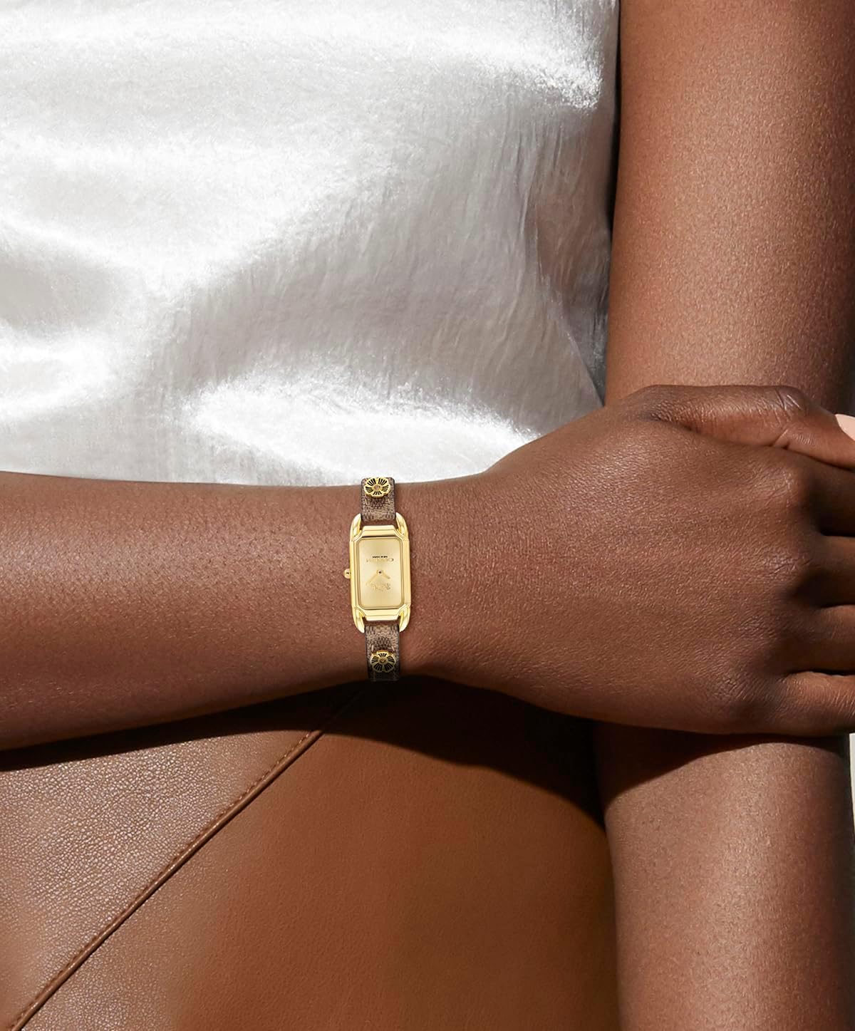 Coach Cadie Women's Watch - Timeless and Aesthetic - Designed for Every Occasion - Water Resistant - Gift for Her 17.55mm