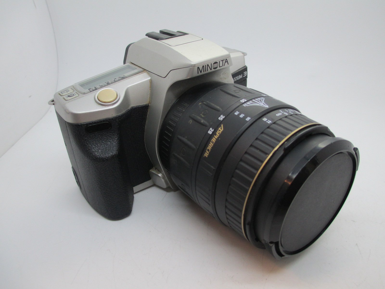 Amazon.com : Minolta Maxxum 3 SLR 35MM Film Camera Kit with