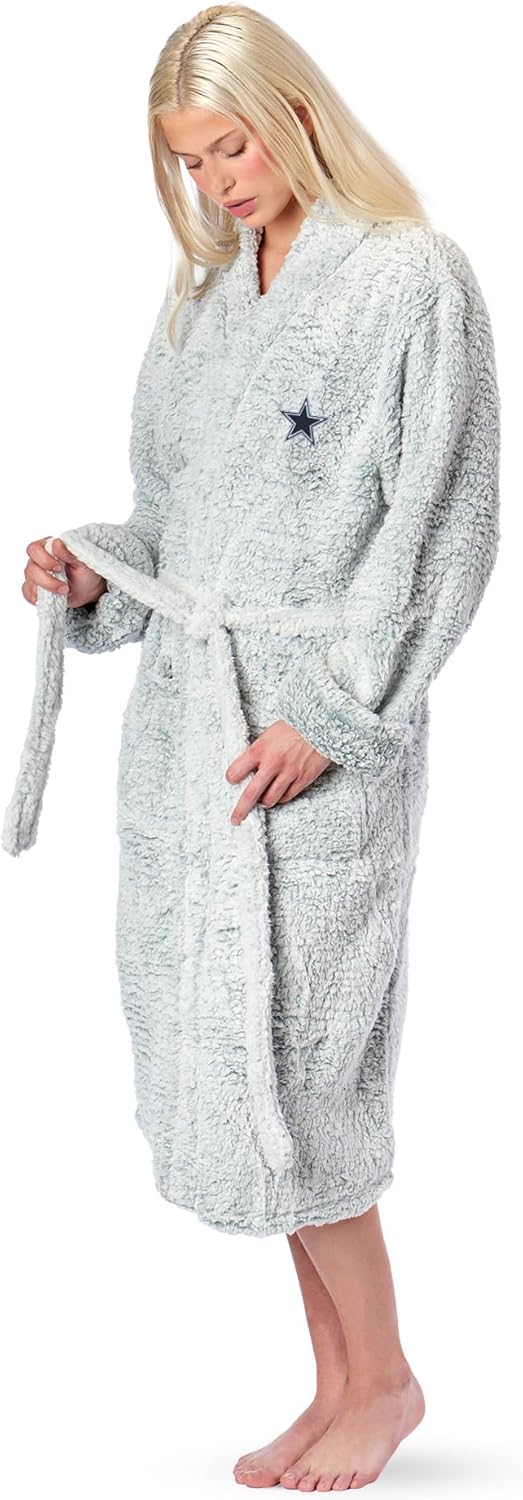 Northwest NFL Sherpa Bath Robe, Small/Medium - Image 2
