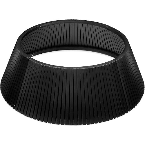 Black narrow vertical-slatted tapered open collar on white