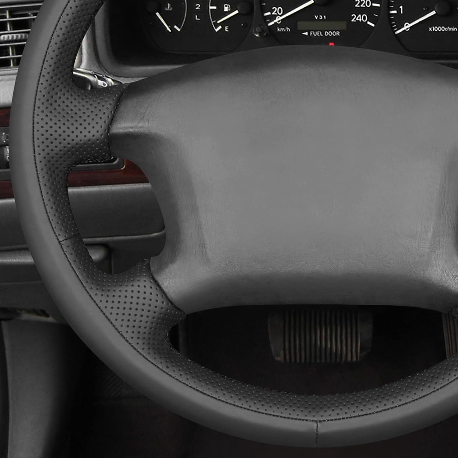 MEWANT Hand Stitched 3D Style Steering Wheel Cover Wrap for Toyota 4Runner 1998-2002 / Camry 1997-2001 / Corolla 1998-2002 / Sienna 1998-2003 / Tundra 2000