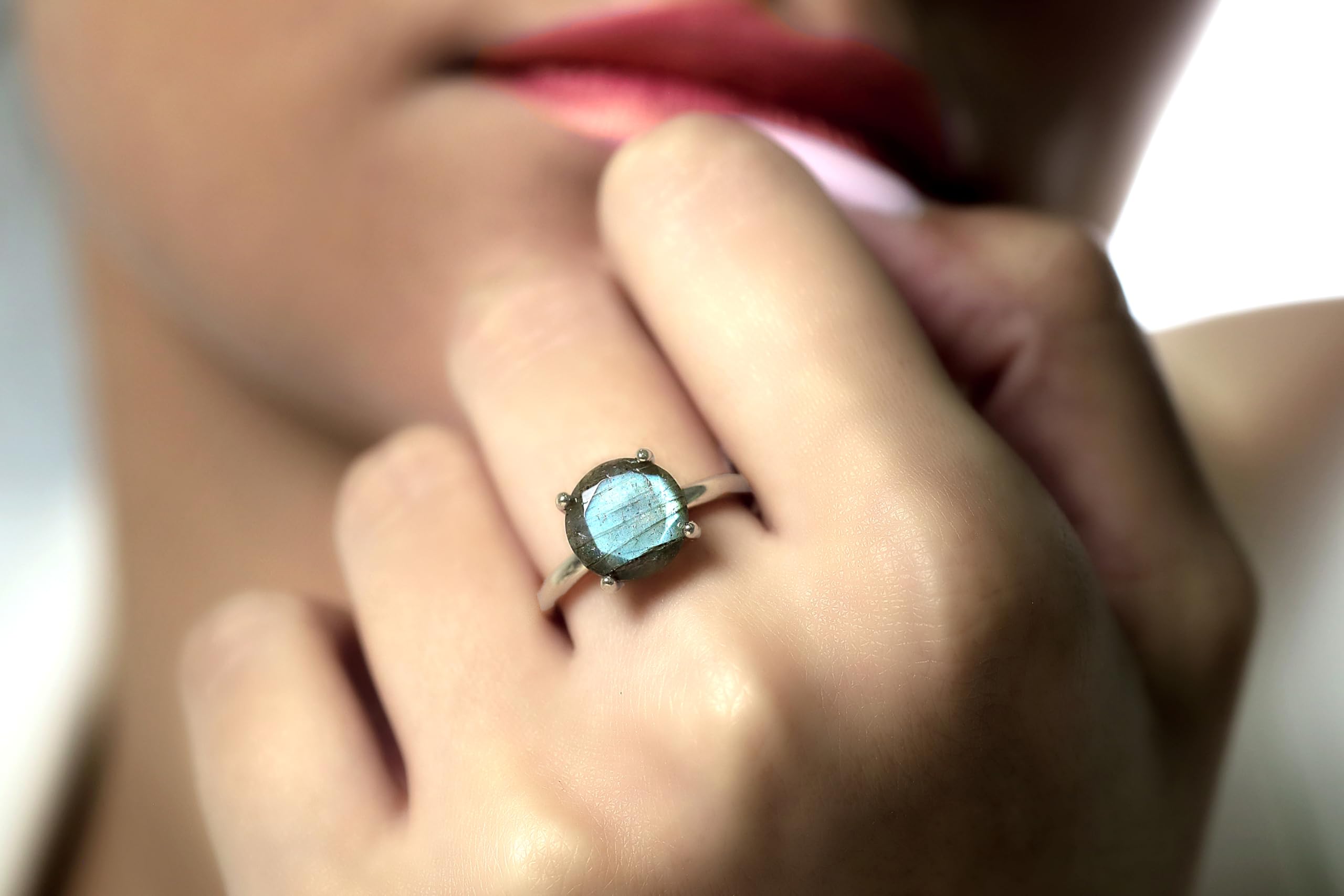 Anelli con Pietre Gemme - Anello in Argento Sterling 925 con Labradorite - Anello da Donna Fatto a Mano per Compleanni, Matrimoni, Anniversari - con Scatola per Gioielli
