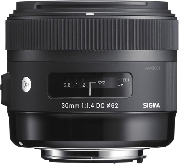 Sigma 30mm f/1.4