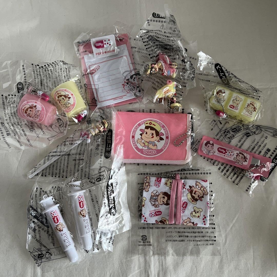 激レア　限定品　不二家　ぺこちゃん　ナースシリーズ　バッグ付き　完全20点セット 激レア 限定品 不二家 ぺこちゃん ナースシリーズ バッグ付き