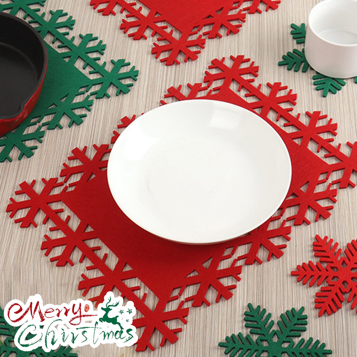 Sottopiatti natale a decorazioni natalizie per la tavola