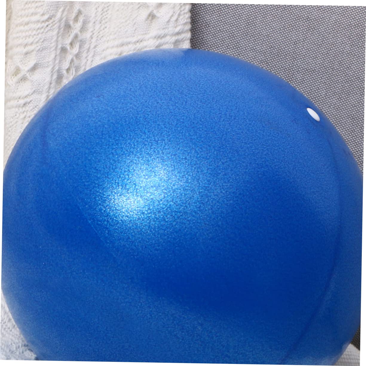 KOMBIUDA 25cm Ball Small Exercise Ball for Balance Strength Flexibility Women Men