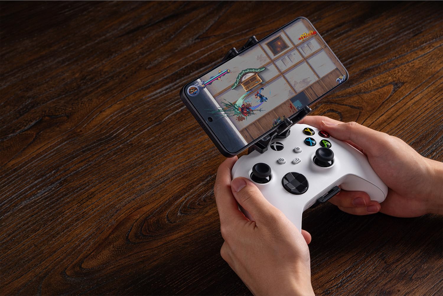 8Bitdo Mobile Gaming Clip for Xbox Controllers (Officially Licensed) - Xbox - Original Xbox - Very Good - Used Accessory - Image 4