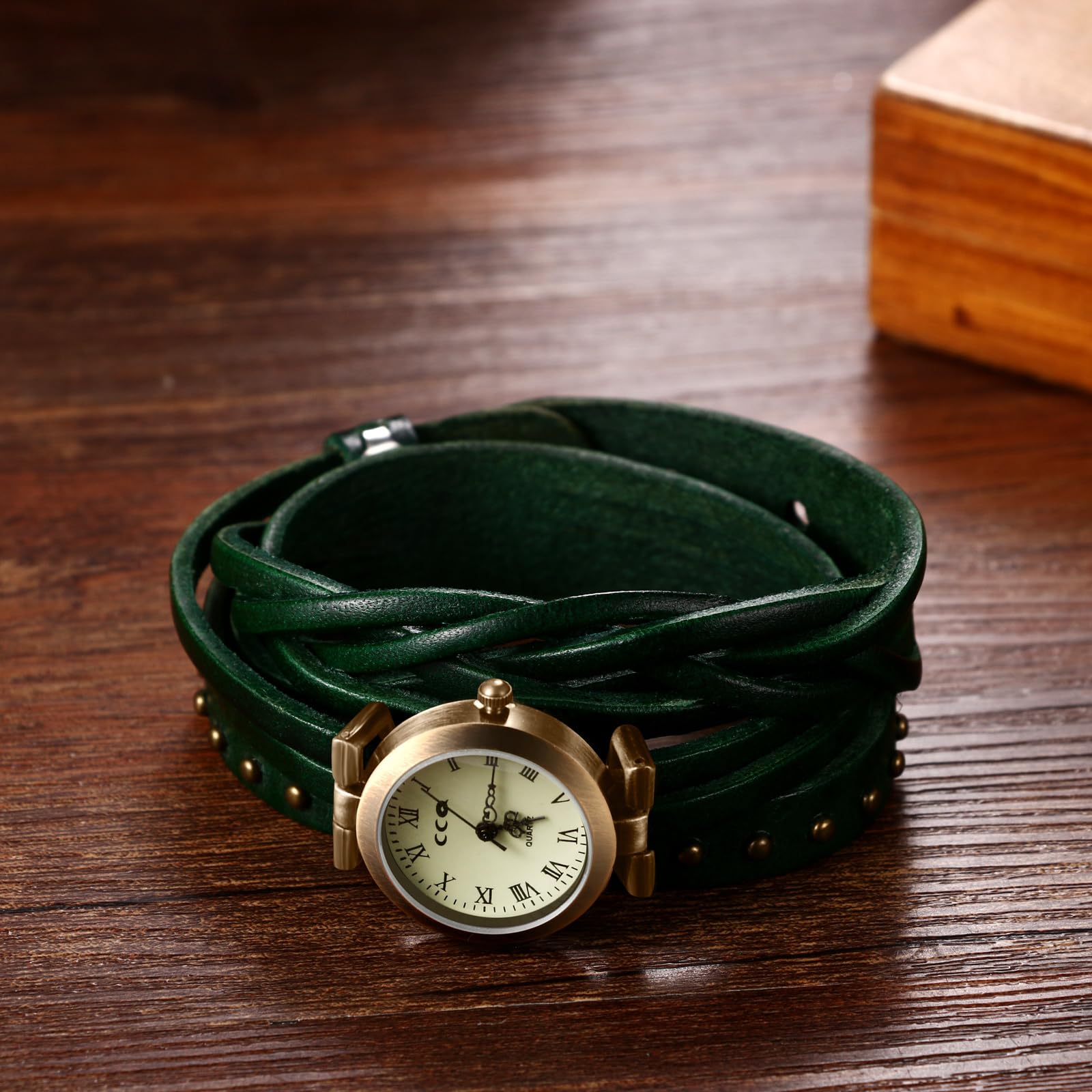 JewelryWe Damski zegarek zawijany pasek skórzany zegarek: 4 sztuki vintage analogowy kwarcowy zegarek na rękę damski prawdziwa skóra pleciona bransoletka na Halloween Punk nity zegarek z cyframi