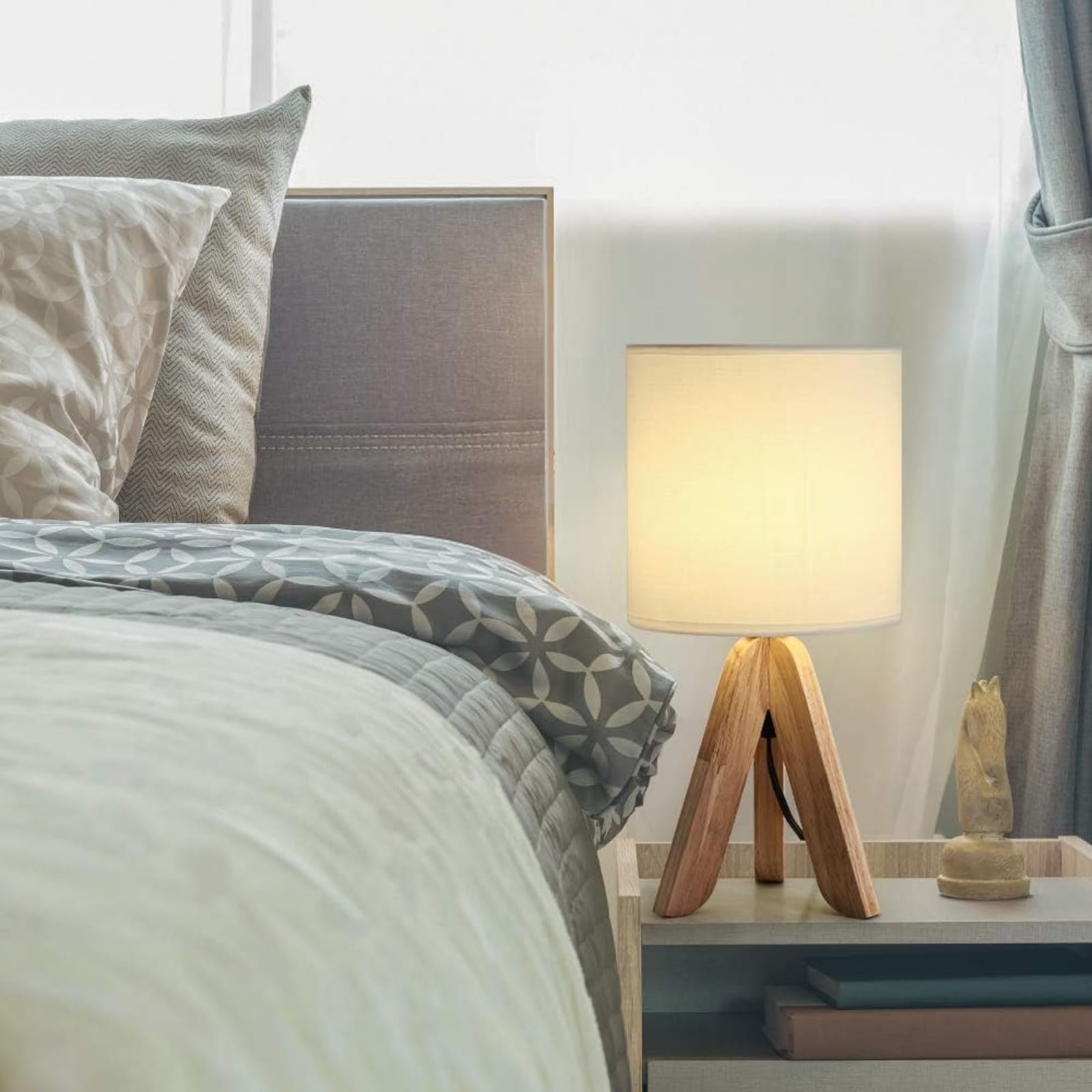 Moderne Tafellamp Voor De Woonkamer En Slaapkamer - Stijlvolle Leeslamp Met Stoffen Lampenkap