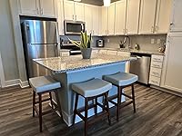 Review Image by kris kris