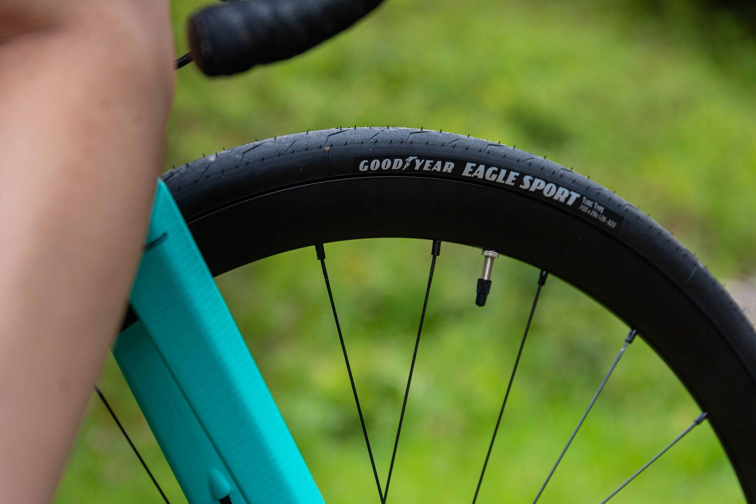 Amazon | 【GOODYEAR（グッドイヤー）】Eagle Sport（Tube Type