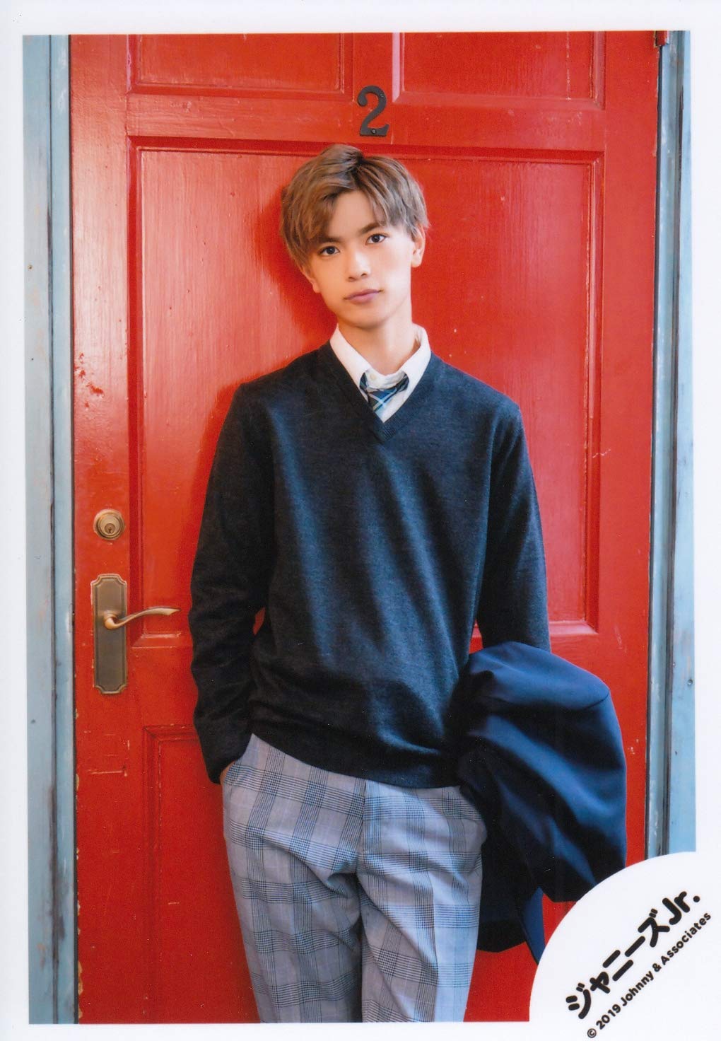 Amazon.co.jp: なにわ男子 公式 生 写真（高橋恭平）J00310 : ホビー